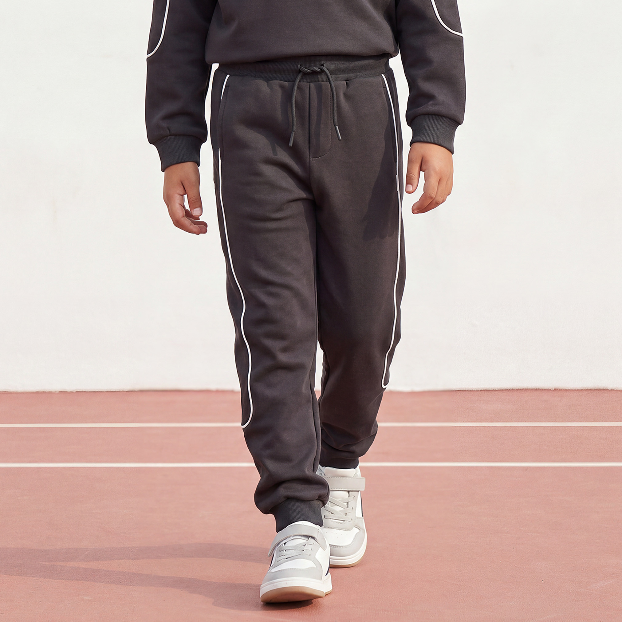 XYZ Crew Neck Long Sleeves Sweatshirt and Joggers Set with Contrast Piping-boys-clothing-setsandcoords-image-3