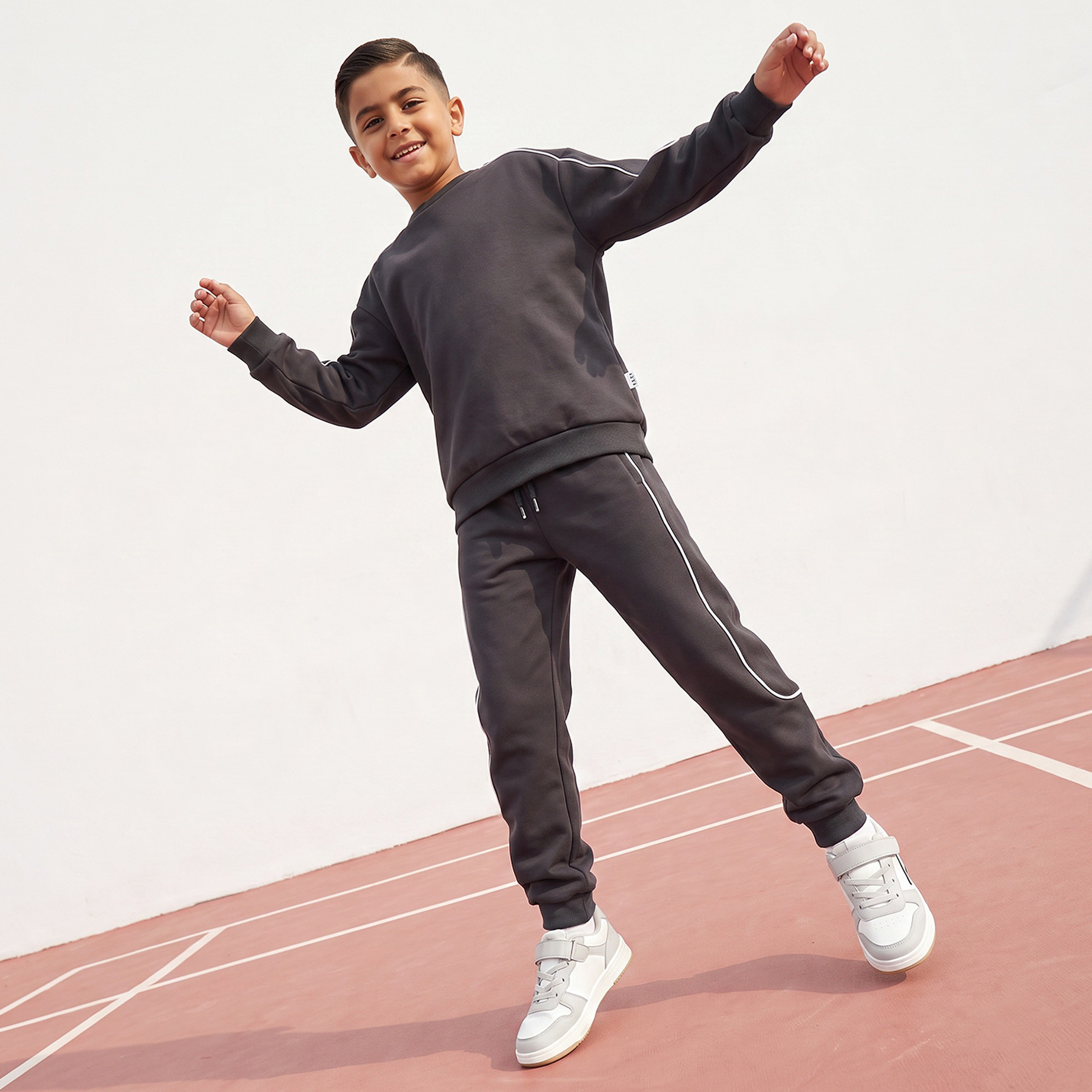 XYZ Crew Neck Long Sleeves Sweatshirt and Joggers Set with Contrast Piping-boys-clothing-setsandcoords-image-8