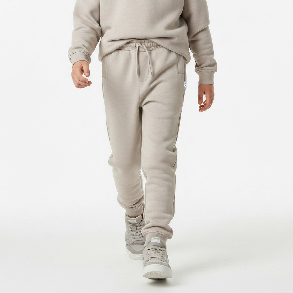 XYZ Hooded Long Sleeves Sweatshirt and Joggers Set with Pockets-boys-clothing-setsandcoords-image-3