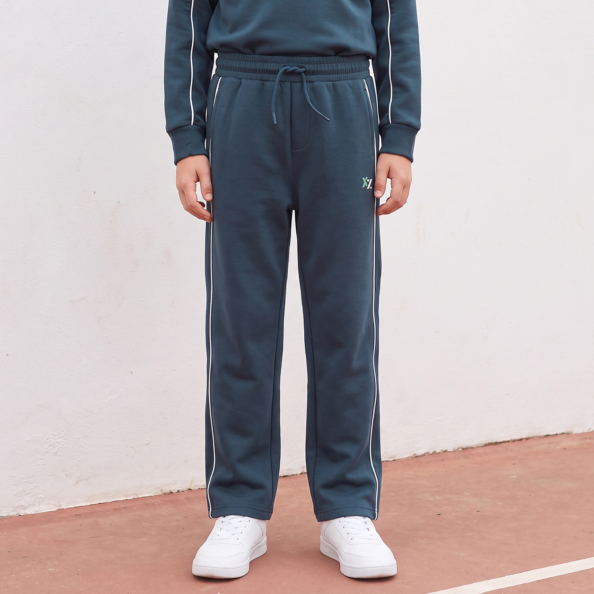 XYZ High Neck Long Sleeves Sweatshirt and Track Pants Set with Drawstring Closure-boys-clothing-setsandcoords-image-4