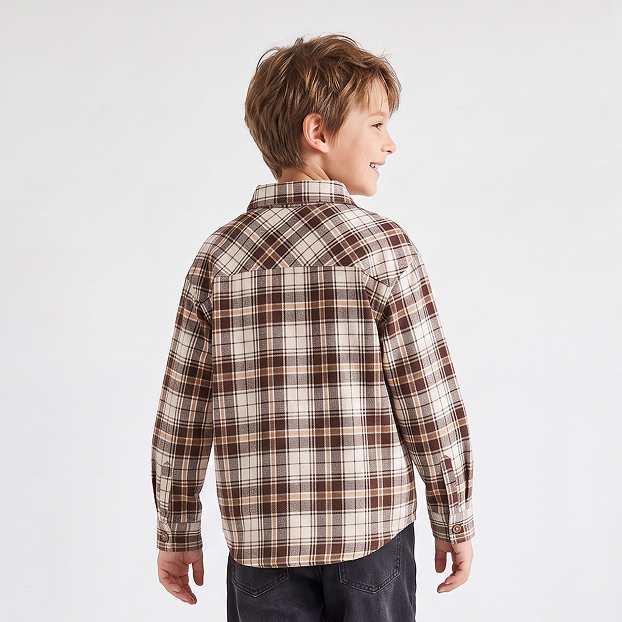 قميص بأكمام طويلة بطبعات مربعات من إليجو-boys-clothing-shirts-image-2