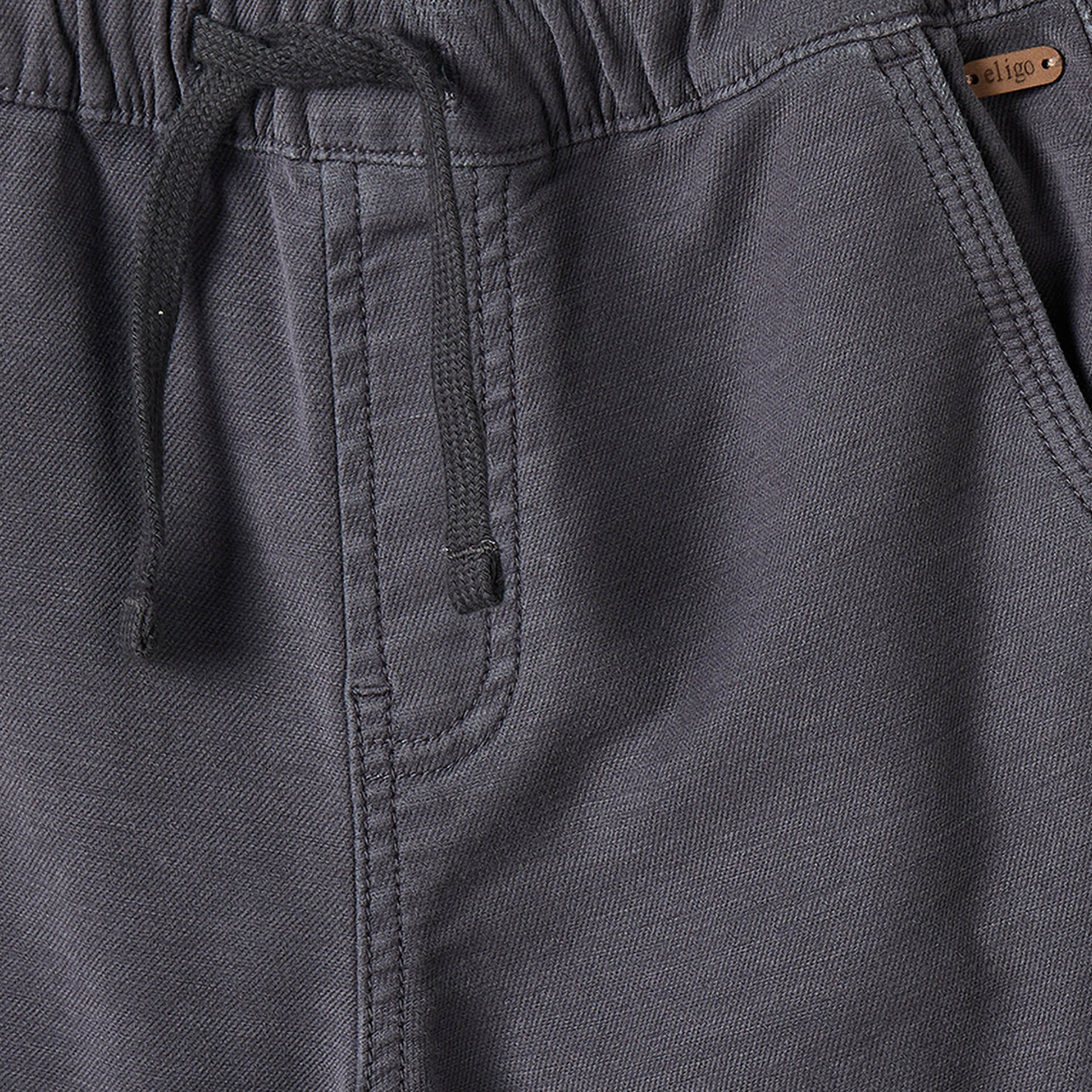 بنطلون بقصة عادية وبخصر مطاطي برباط من إليجو-boys-clothing-bottoms-trousers-image-4