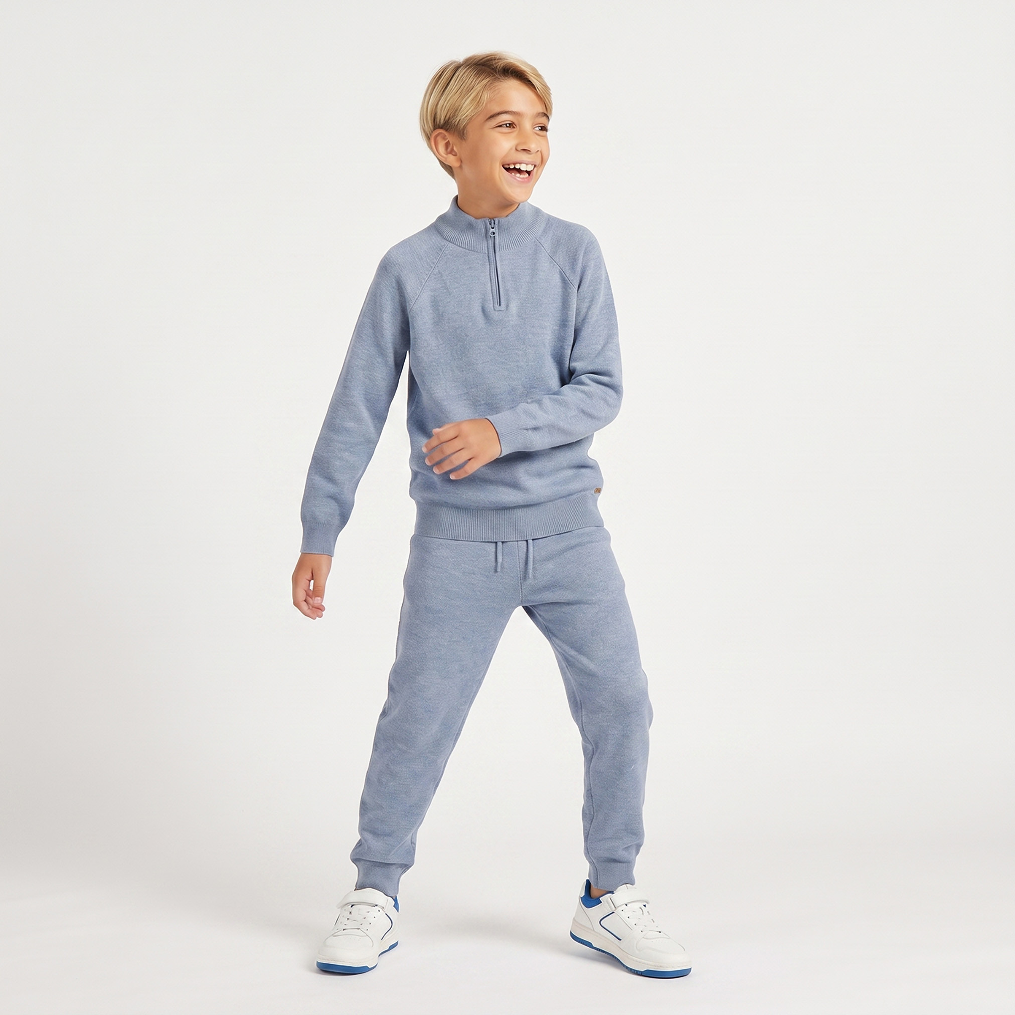 Eligo High Neck Long Sleeves Sweatshirt and Joggers Set with Contrast Design-boys-clothing-setsandcoords-image-5