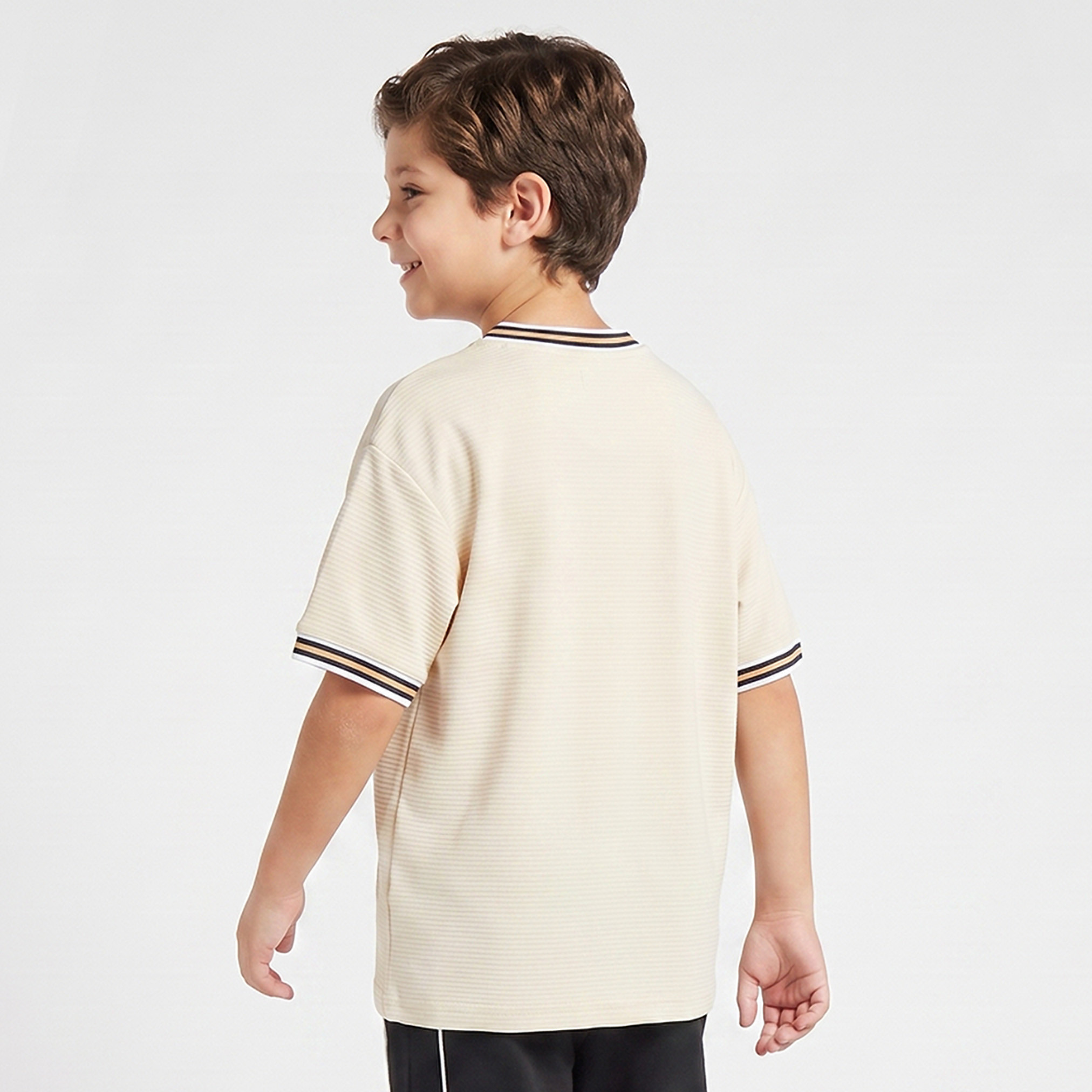 Lee Cooper V-Neck Short Sleeves T-shirt with London Embroidery-boys-clothing-tshirtsandpolos-image-3