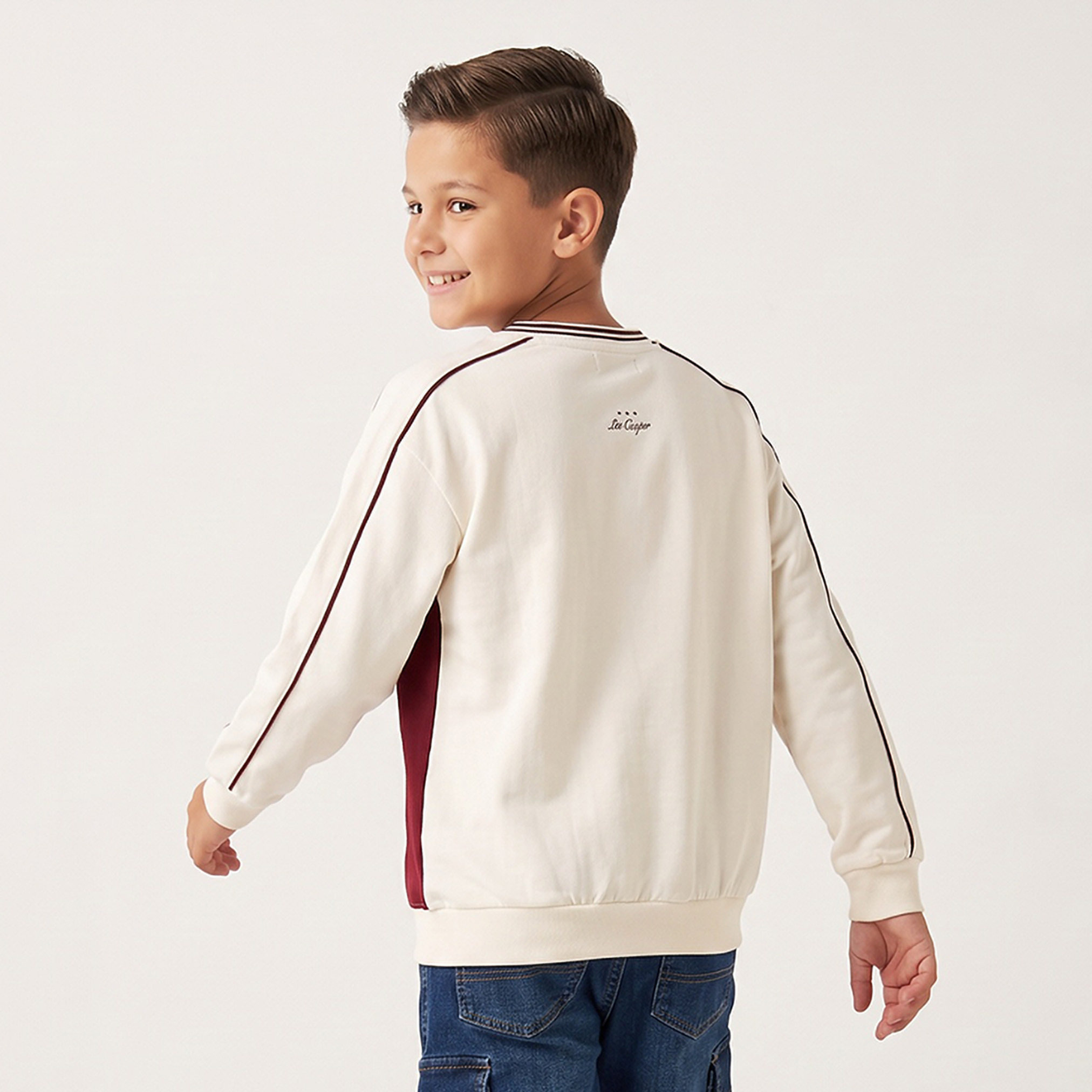 سويت شيرت بأكمام طويلة وطبعات فارسيتي من لي كوبر-boys-clothing-winterwear-sweatshirts-image-2