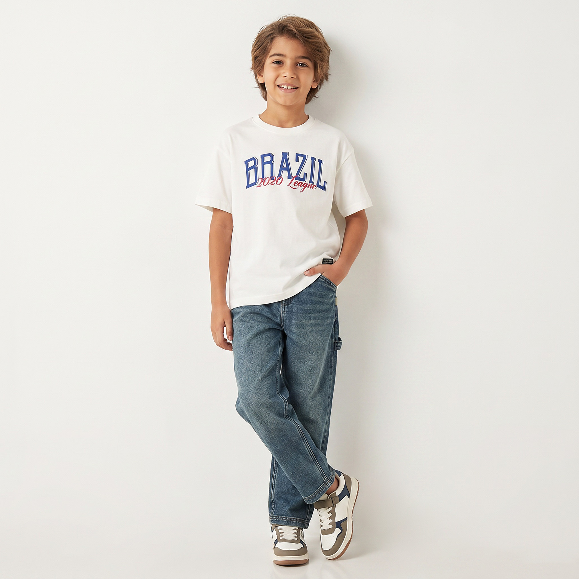 Juniors Washed Mid-Rise Loose Fit Jeans with Pocket-boys-clothing-bottoms-jeans-image-3