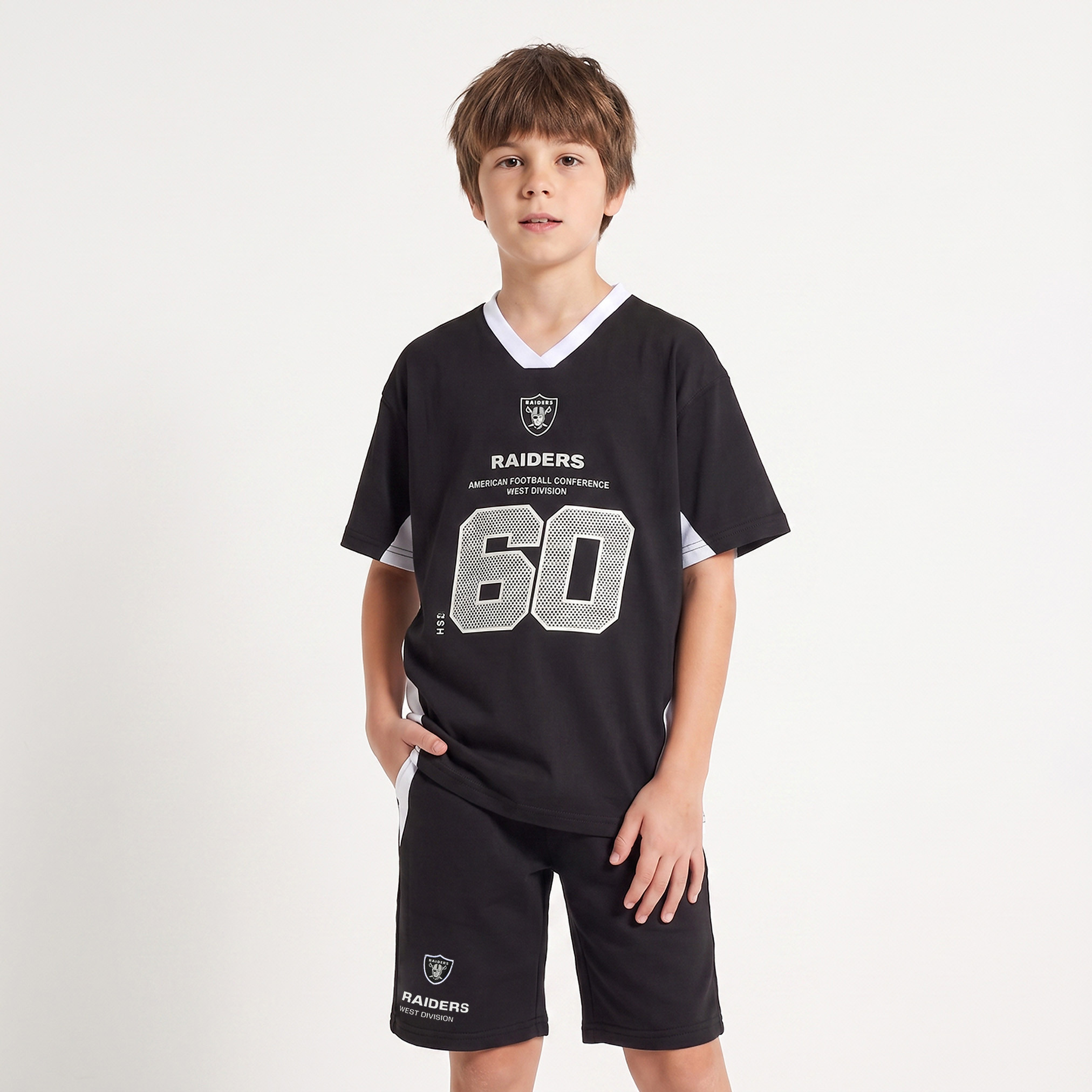 طقم تيشيرت بياقة V وأكمام قصيرة وشورت بطبعات كرة قدم من إن إف إل-boys-clothing-setsandcoords-image-2