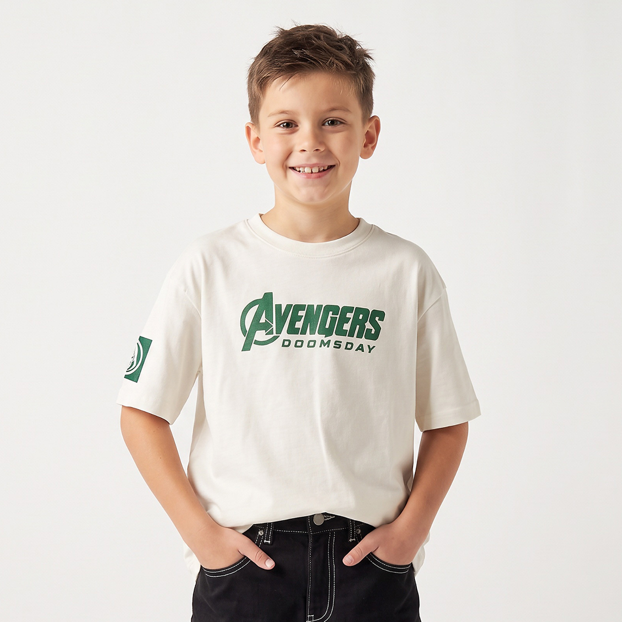 تيشيرت بياقة ضيقة وأكمام قصيرة وطبعات أفينجرز-boys-clothing-tshirtsandpolos-image-3
