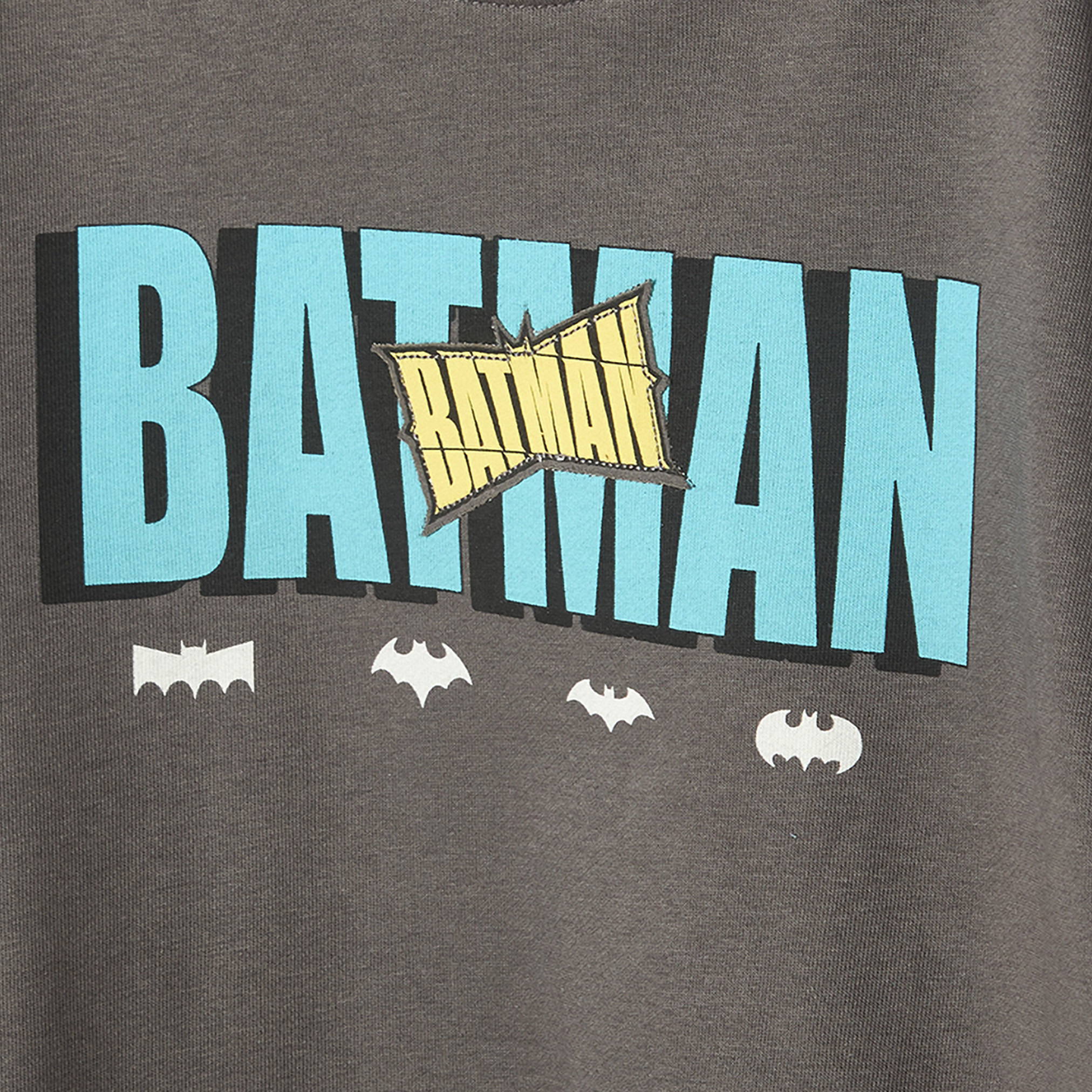 Batman Print Sweatshirt with Long Sleeves-boys-clothing-winterwear-sweatshirts-image-4