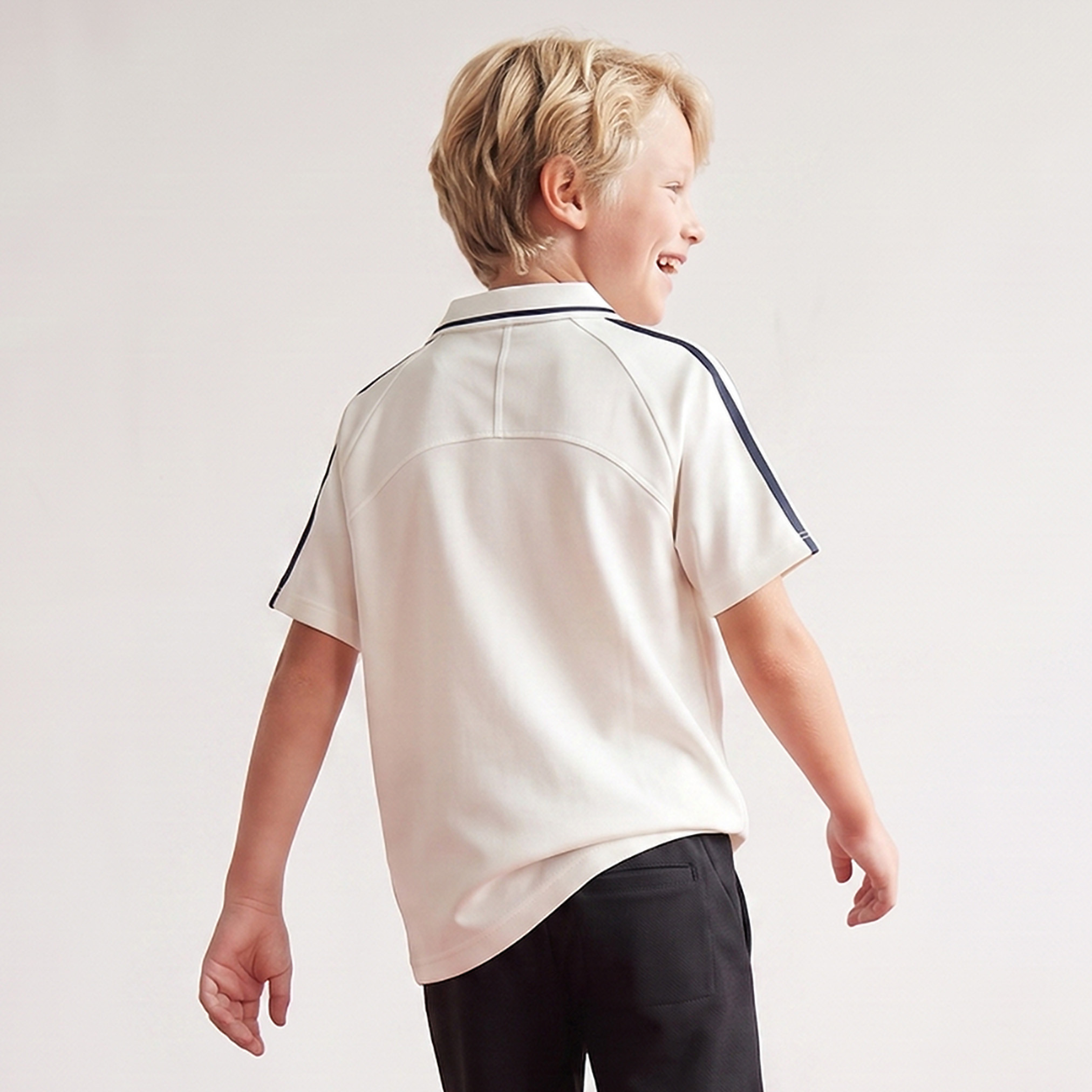 تيشيرت بولو بأكمام قصيرة وياقة وزينة خيوط بارزة من كابا-boys-clothing-tshirtsandpolos-image-3