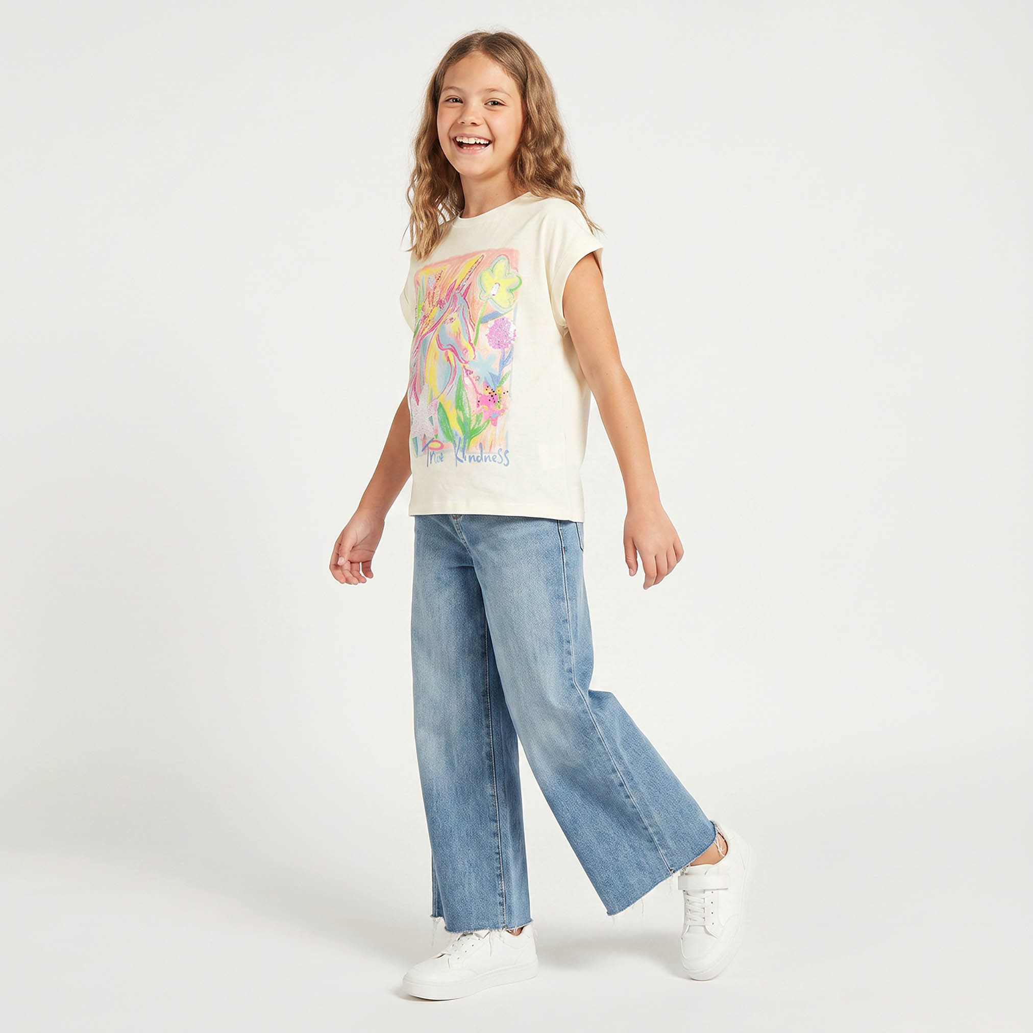 تيشيرت برقبة ضيقة وأكمام قصيرة طبعات من جونيورز-girls-clothing-tshirts-image-2