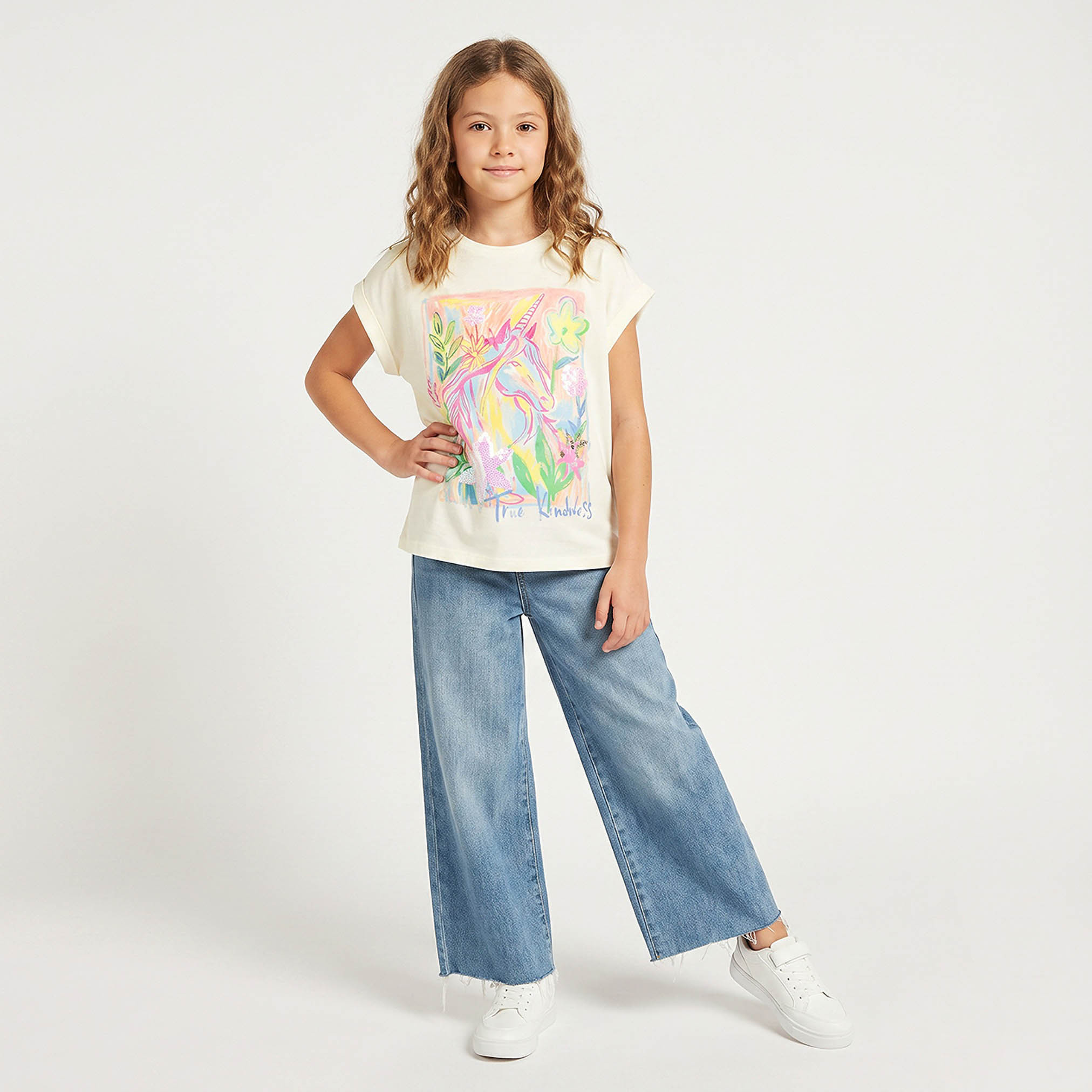 تيشيرت برقبة ضيقة وأكمام قصيرة طبعات من جونيورز-girls-clothing-tshirts-image-5