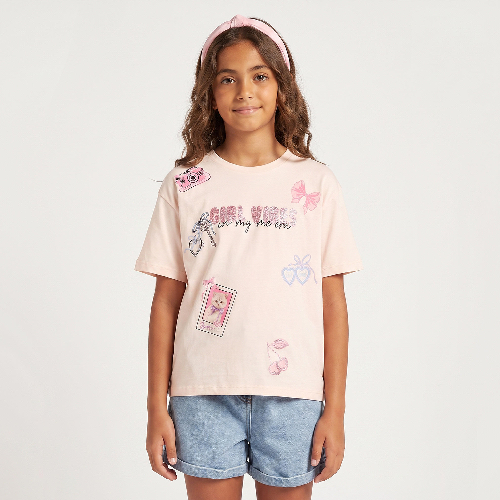 تيشيرت بياقة ضيقة وأكمام قصيرة وطبعات جرافيك من جونيورز-girls-clothing-tshirts-image-1