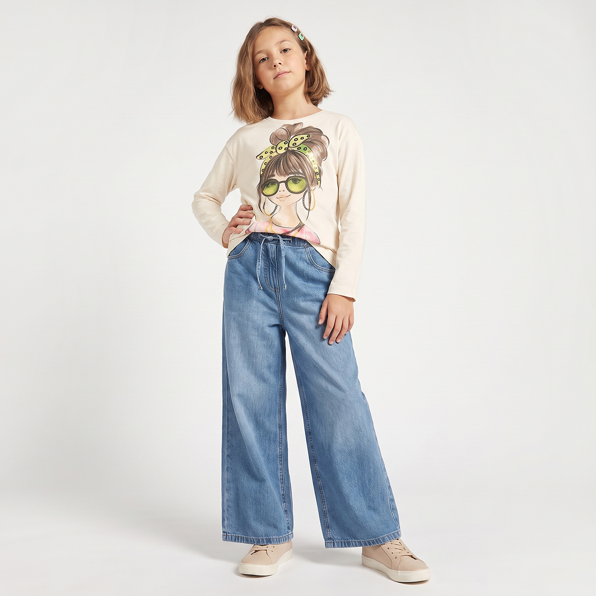 Juniors Crew Neck Long Sleeves T-shirt with Illustrated Print-girls-clothing-tshirts-image-4