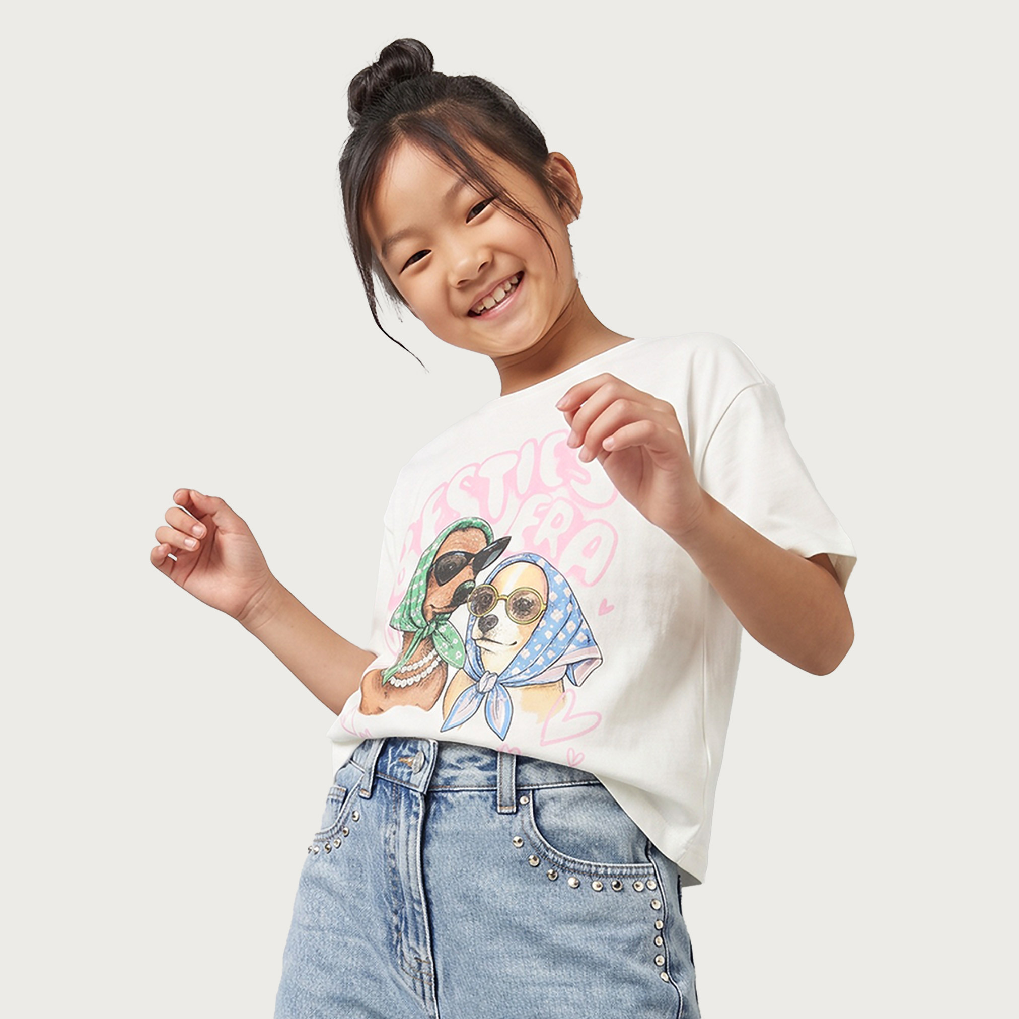 Juniors Round Neck Short Sleeves T-shirt with Graphic Print-girls-clothing-tshirts-image-6
