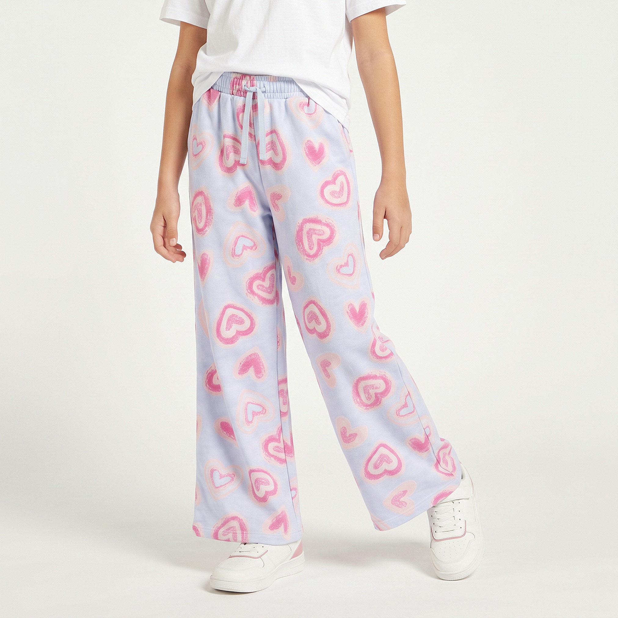 بنطلون رياضي برباط إغلاق وطبعات قلوب من جونيورز-girls-clothing-bottoms-joggersandtrackpants-image-1