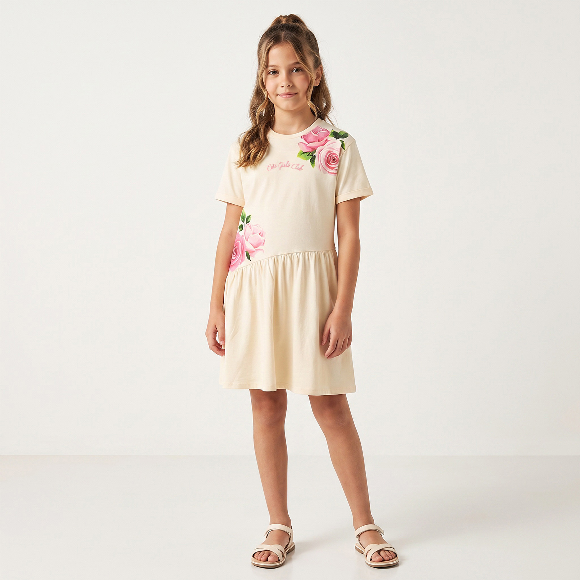 فستان بقصة A بياقة مستديرة وأكمام قصيرة بطول الركبة بطبعة زهور من جونيورز-girls-clothing-dressesandjumpsuits-image-5