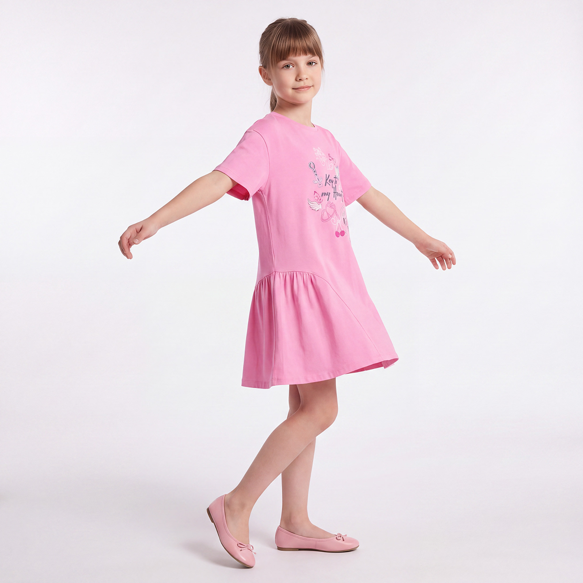 فستان بياقة ضيقة وأكمام قصيرة بطول الركبة وطبعات جرافيك من جونيورز-girls-clothing-dressesandjumpsuits-image-2