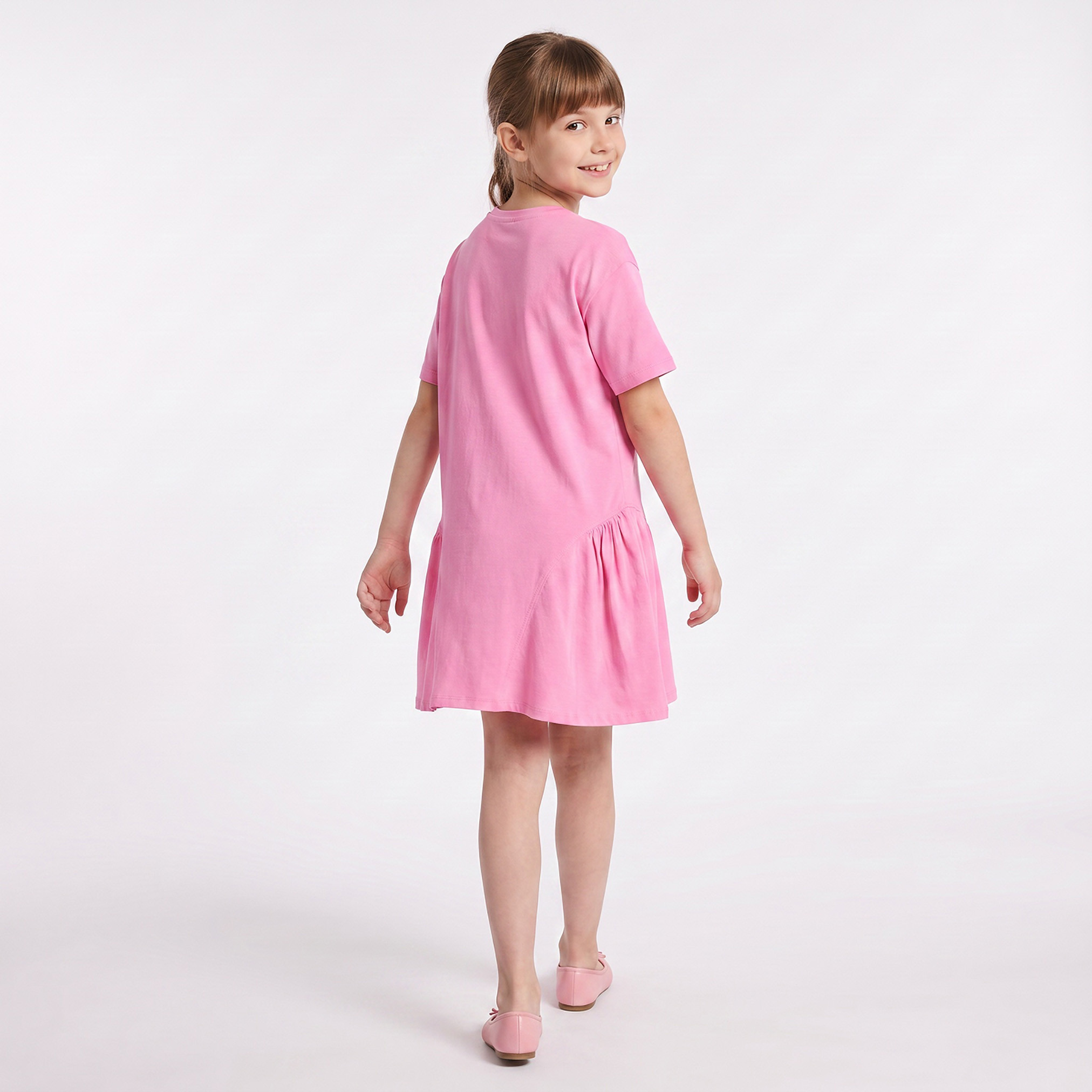 فستان بياقة ضيقة وأكمام قصيرة بطول الركبة وطبعات جرافيك من جونيورز-girls-clothing-dressesandjumpsuits-image-3