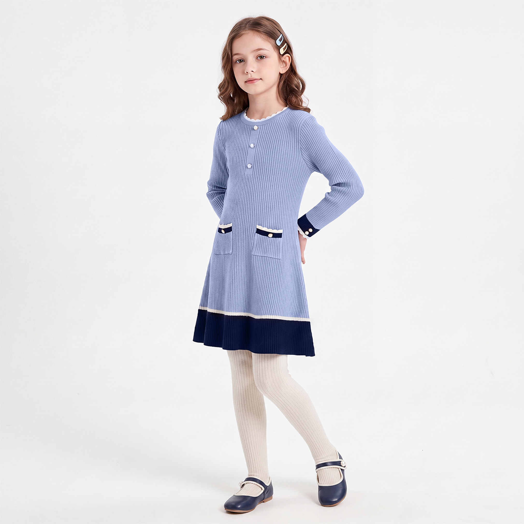 فستان إيه لاين طول الركبة بأكمام طويلة وبياقة مستديرة مع جوارب من جونيورز-girls-clothing-dressesandjumpsuits-image-1