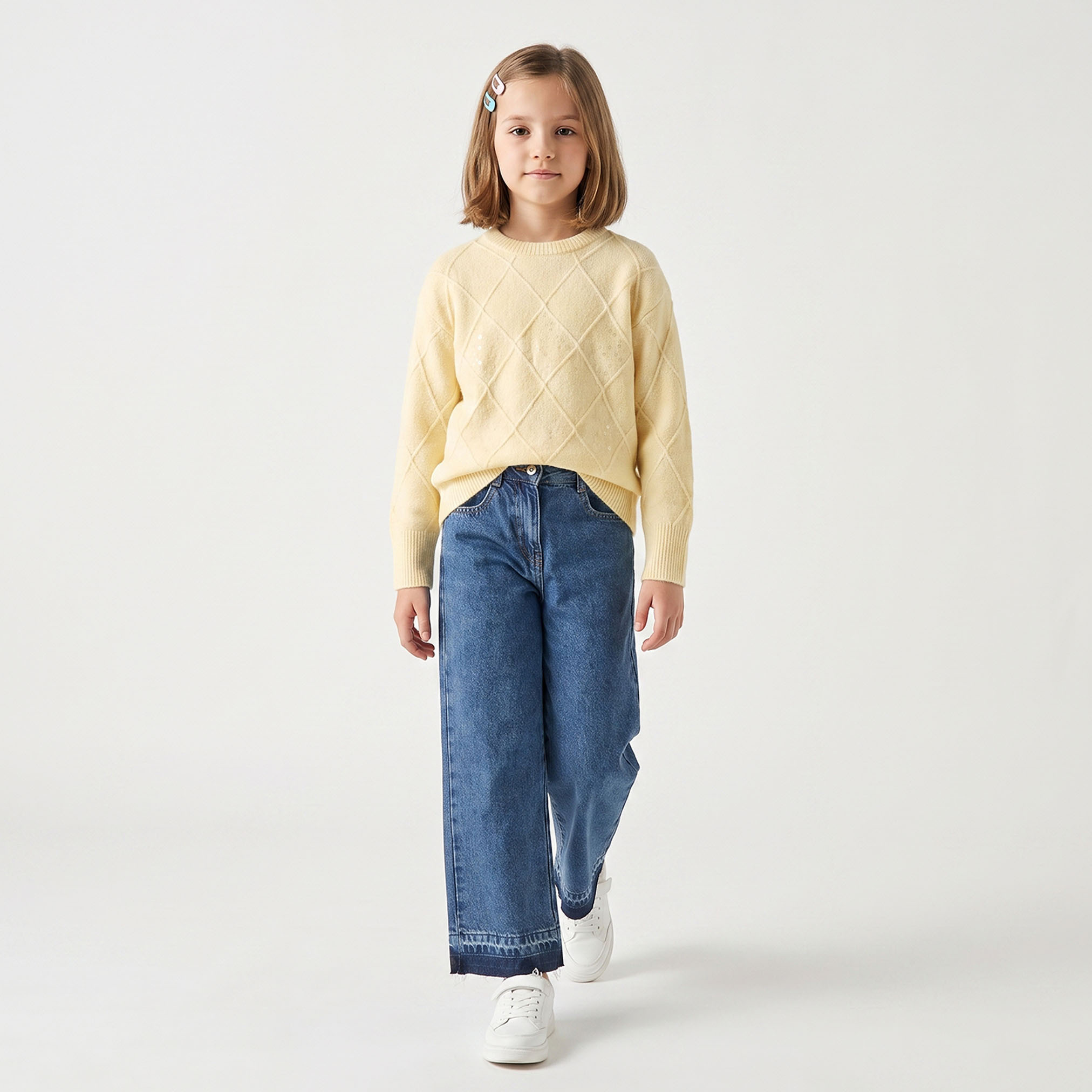سويتر بأكمام طويلة ورقبة دائرية مزينة بالترتر من جونيورز-girls-clothing-jumpersandcardigans-image-4