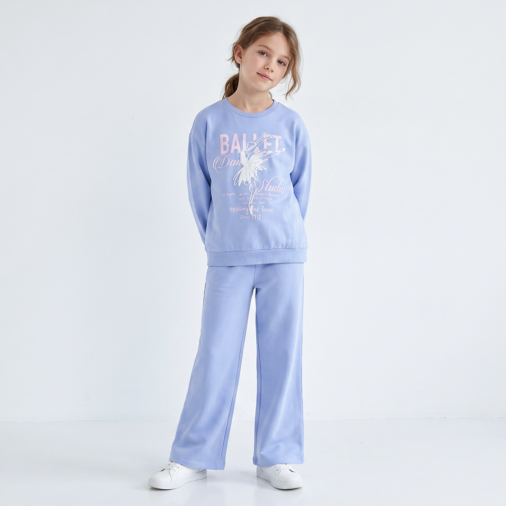 Juniors Ballerina Print Sweatshirt with Long Sleeves-girls-clothing-sweatshirts-image-2