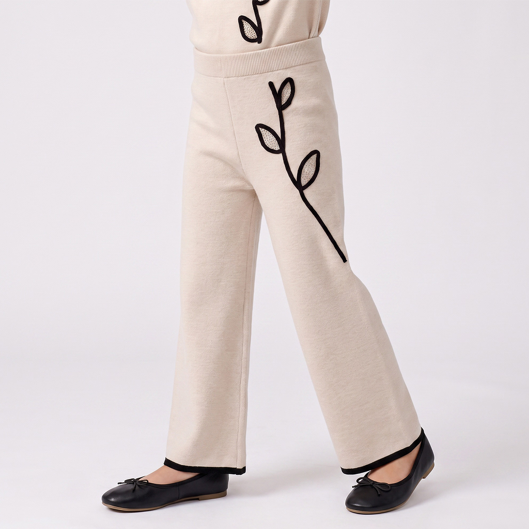 Juniors Crew Neck Long Sleeves Top and Trousers Set with Floral Embroidery-girls-clothing-setsandcoords-image-3