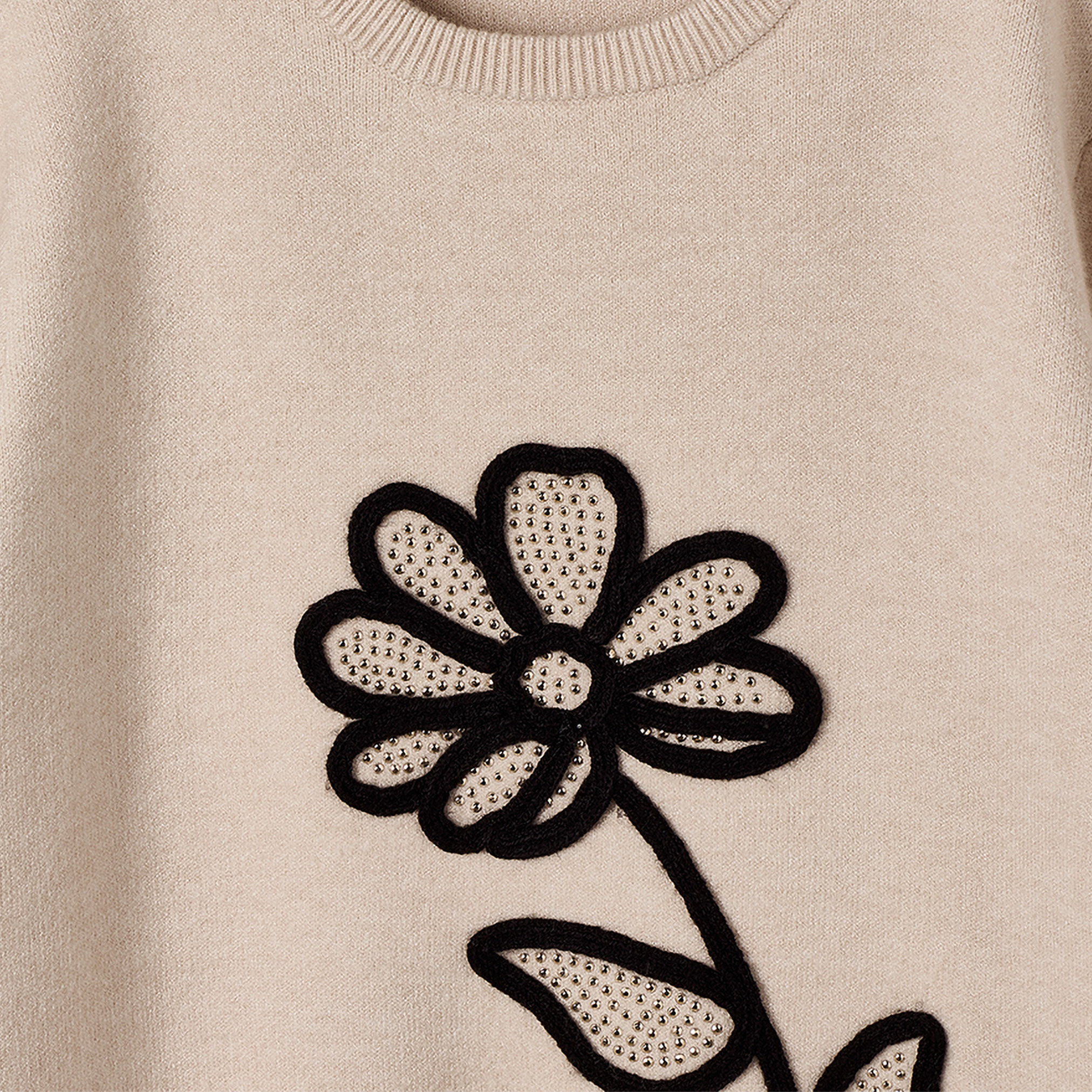 Juniors Crew Neck Long Sleeves Top and Trousers Set with Floral Embroidery-girls-clothing-setsandcoords-image-5