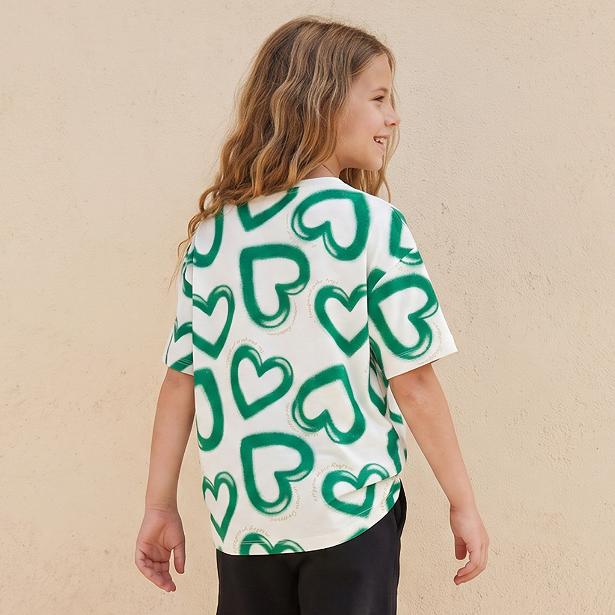 تيشيرت بياقة ضيقة وأكمام قصيرة وطبعات من جونيورز-girls-clothing-tshirts-image-3
