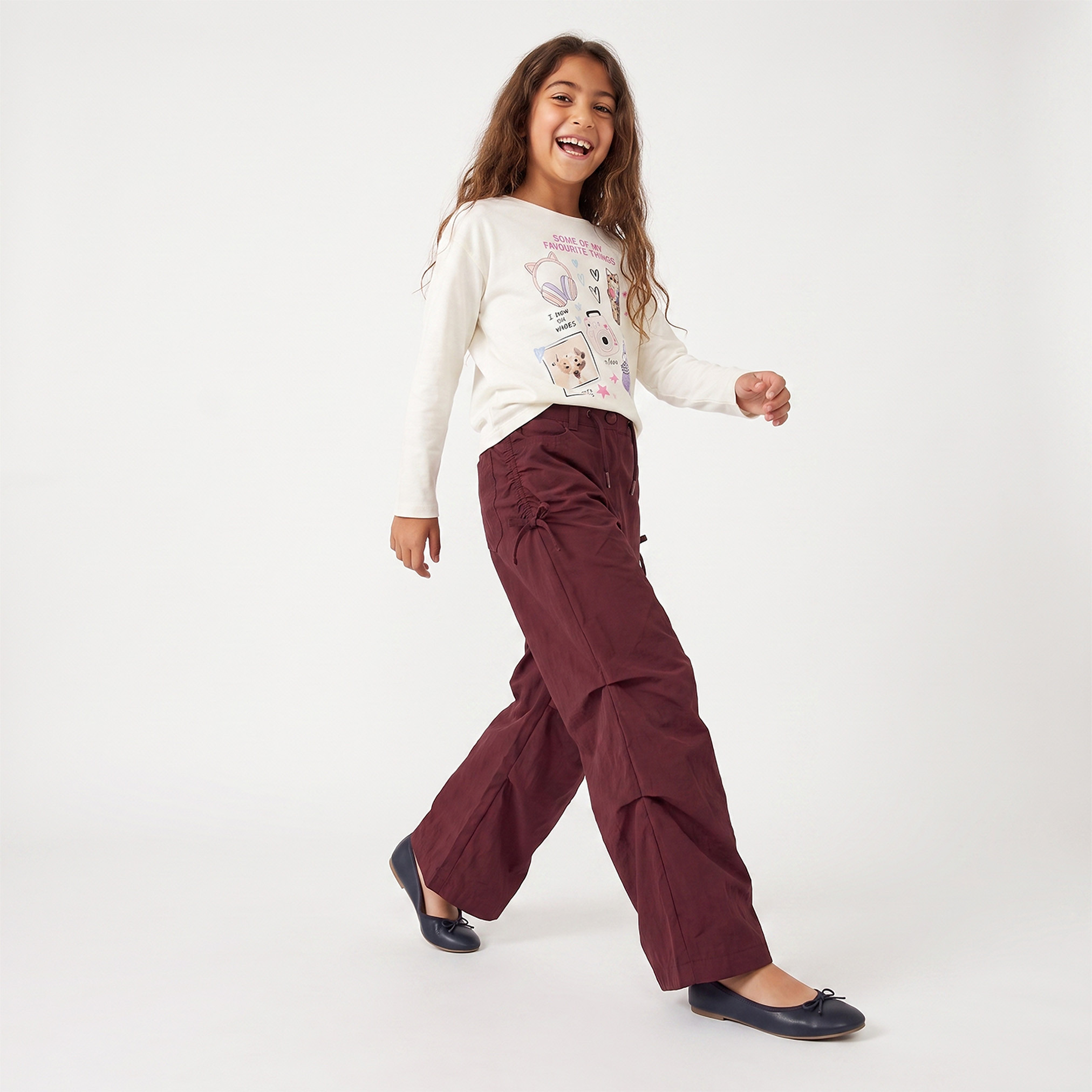 بنطلون واسع الساقين بتفاصيل مجعدة وخصر برباط من جونيورز-girls-clothing-bottoms-trousers-image-2