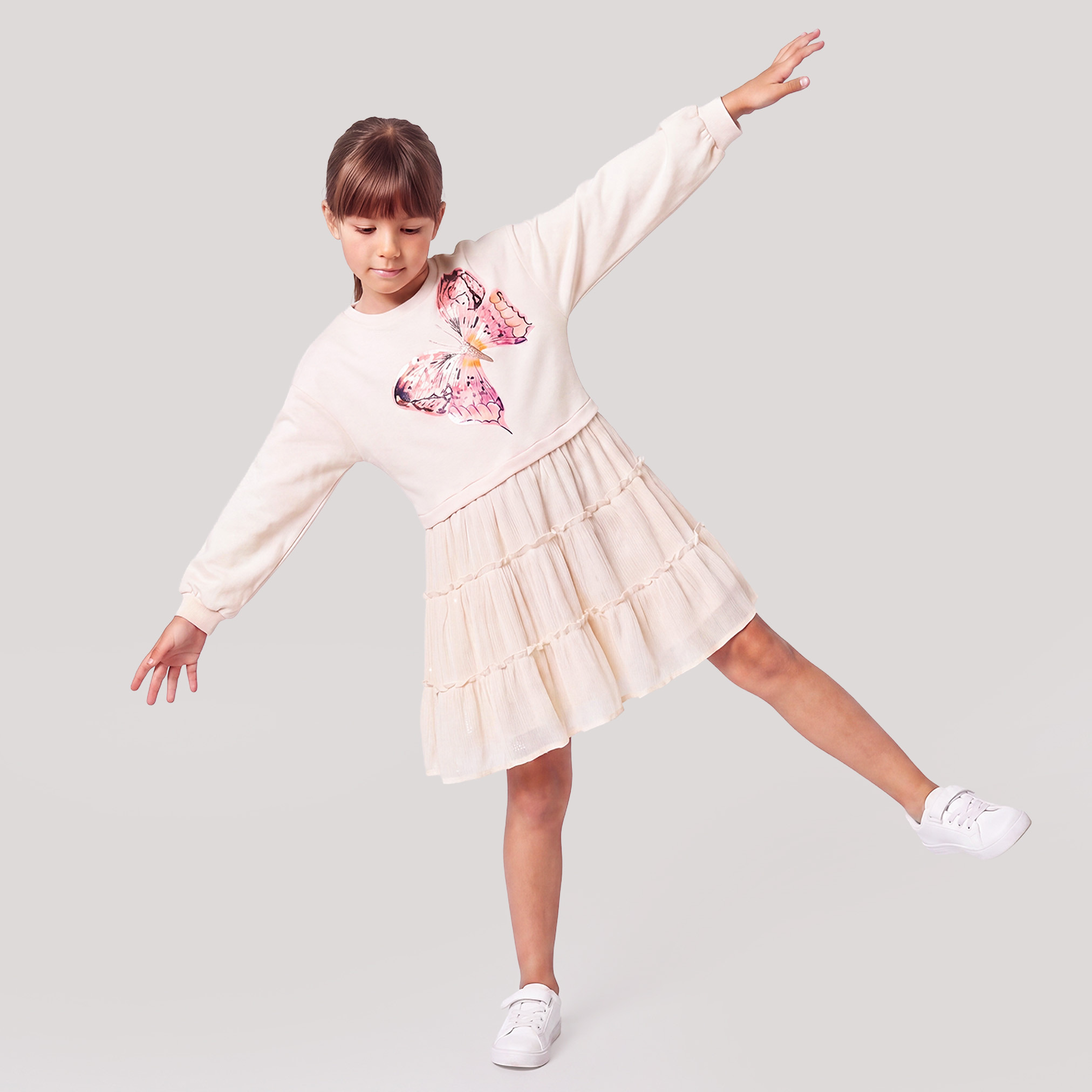 فستان طول الركبة متعدد الطبقات بطبعات فراشة وياقة مستديرة وأكمام طويلة من جونيورز-girls-clothing-dressesandjumpsuits-image-5