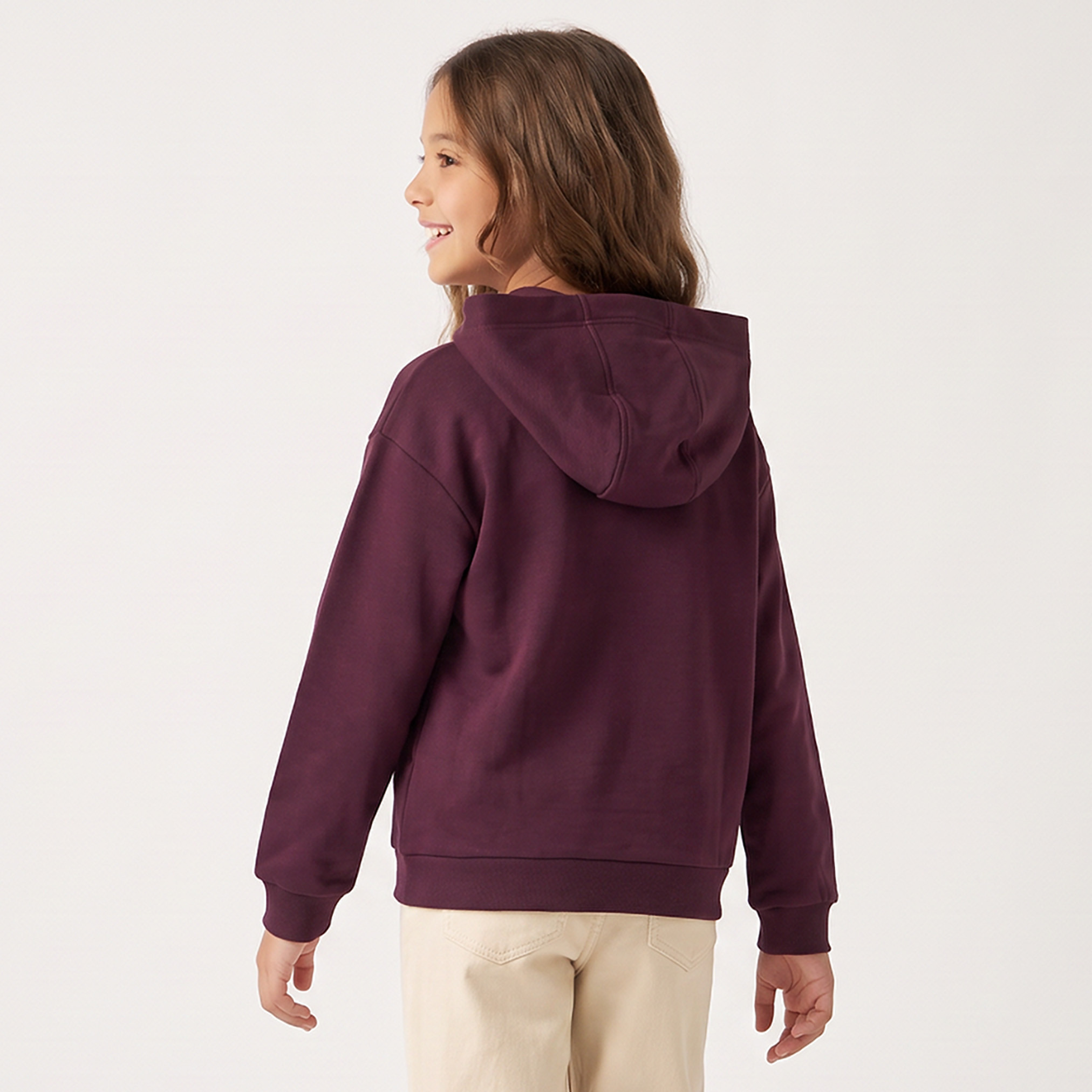 سويت شيرت بقبعة وطبعات شعار من جونيورز-girls-clothing-sweatshirts-image-2