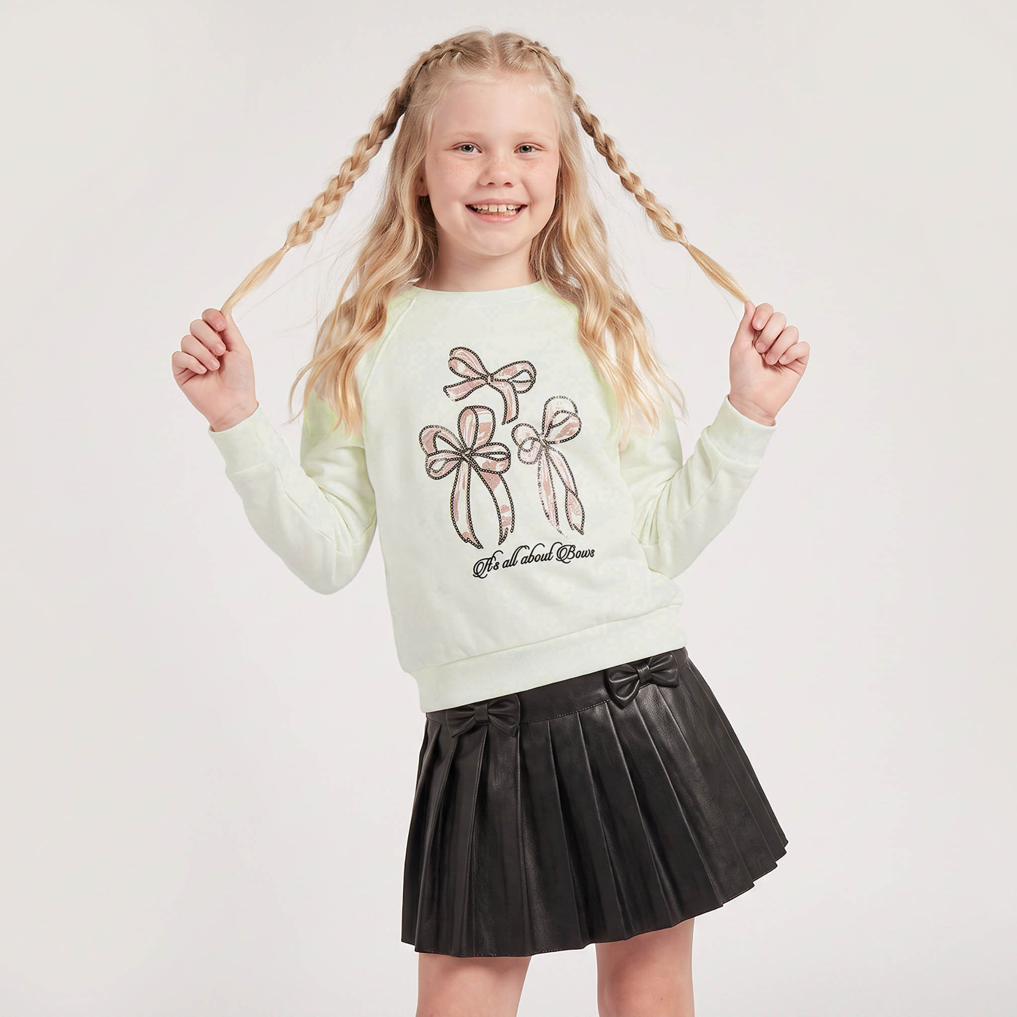 Juniors Crew Neck Long Sleeves Sweatshirt and Skirt Set with Bow Print-girls-clothing-setsandcoords-image-1