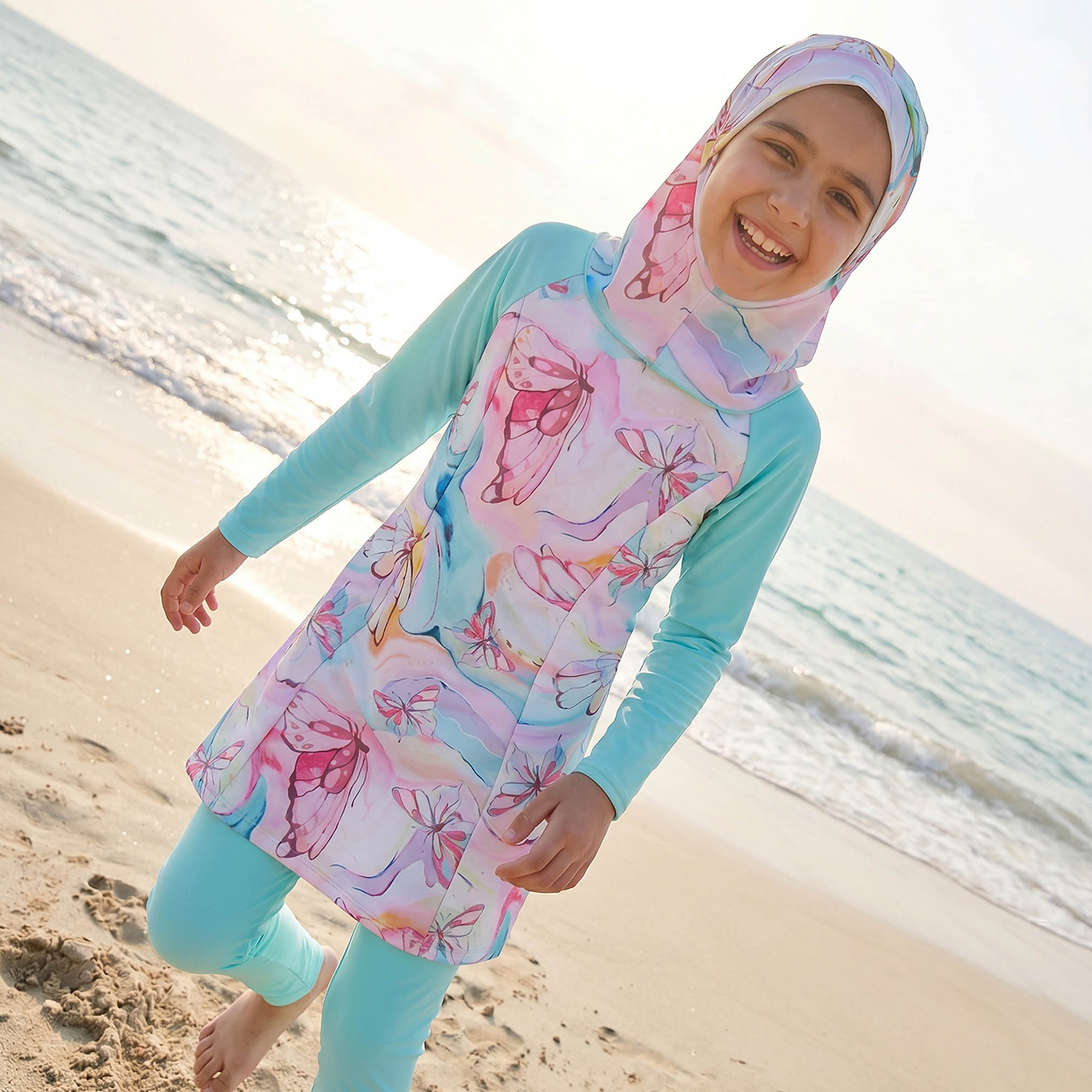 بوركيني بطبعات فراشة للبنات من جونيورز - طقم 3 قطع-girls-clothing-swimwear-image-5