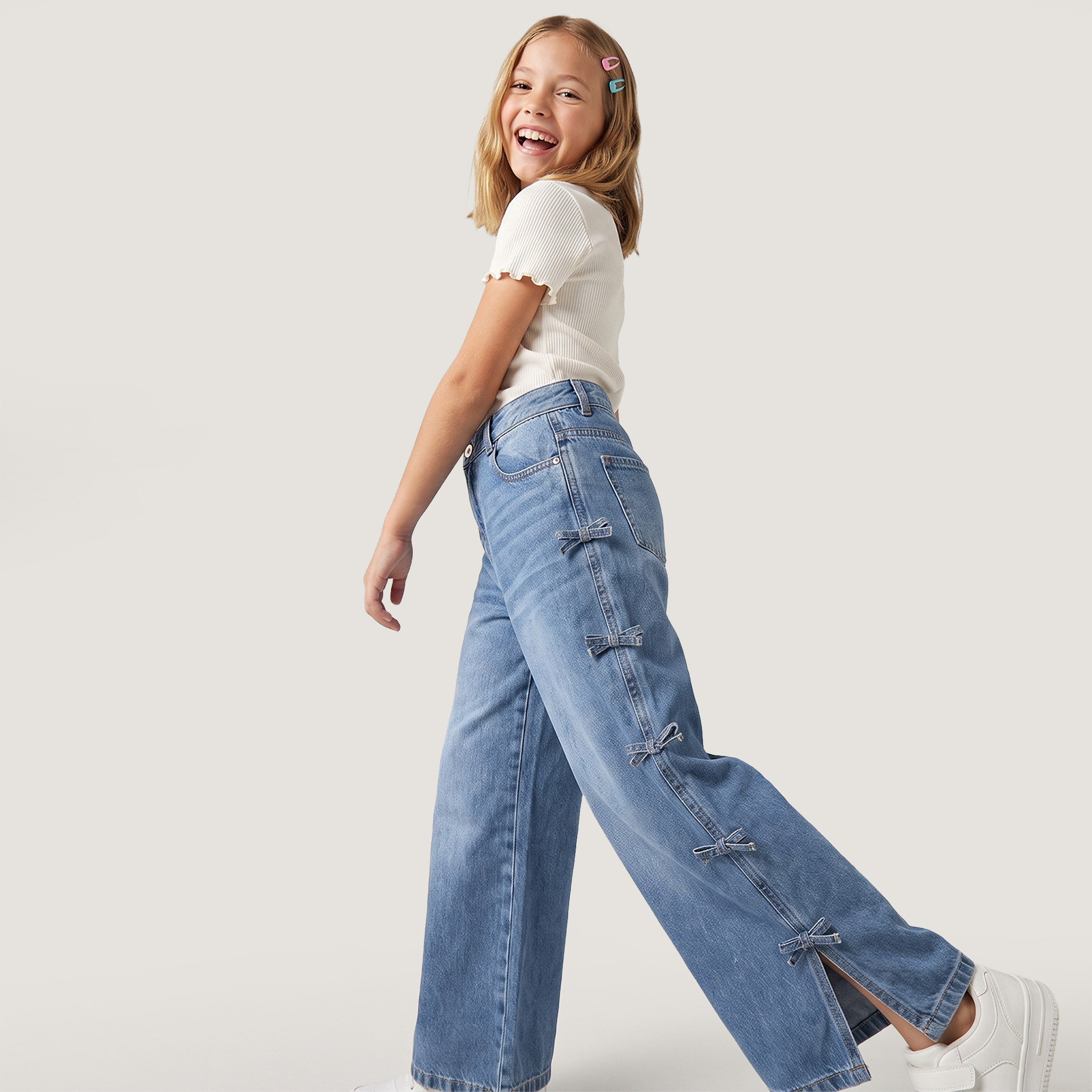 Juniors Mid-Rise Jeans with Bow and Slit Detail-girls-clothing-bottoms-jeansandjeggings-image-5