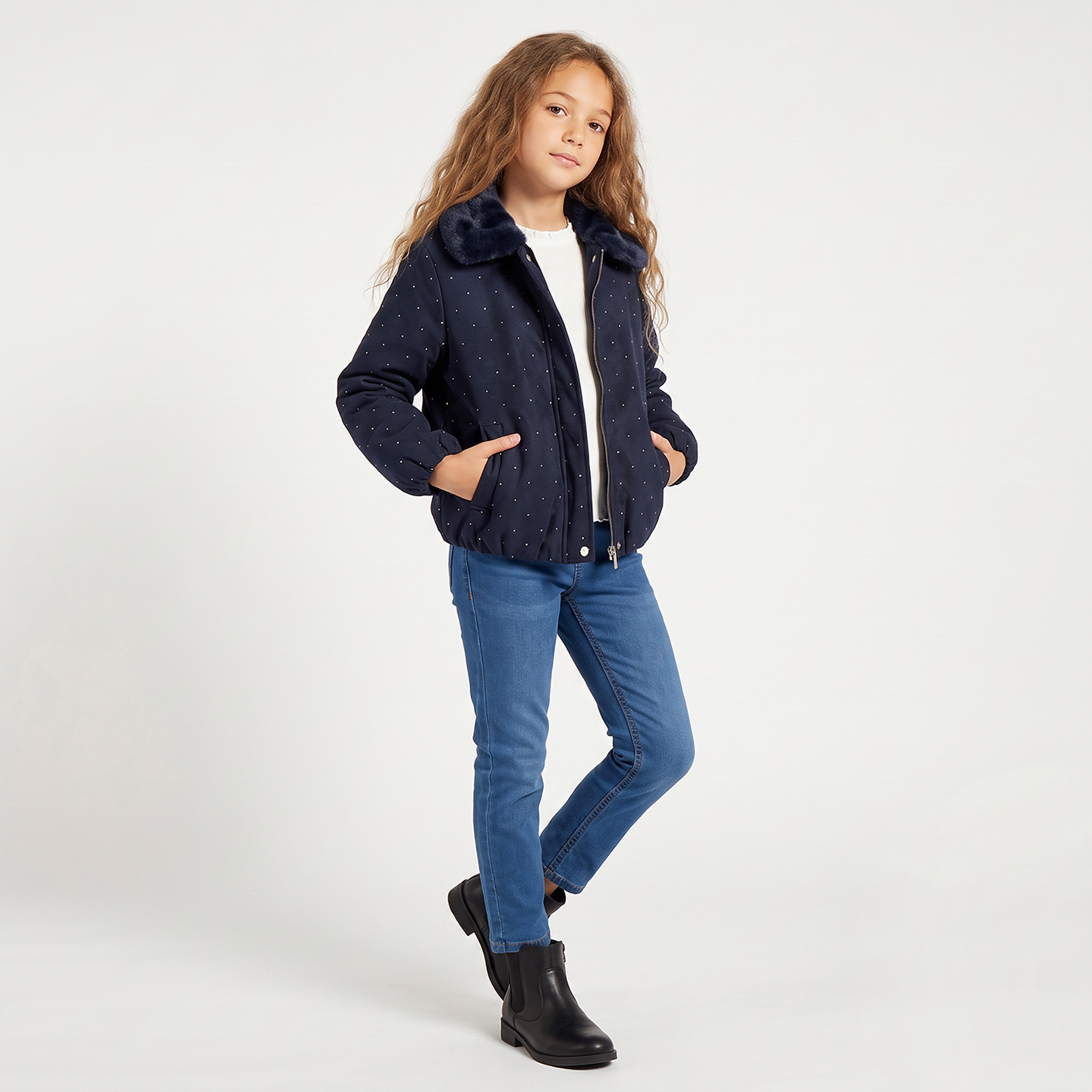 جاكيت مزين بتفاصيل لامعة وياقة من الفرو الصناعي من إليجو-girls-clothing-winterwear-jacketsandcoats-image-5