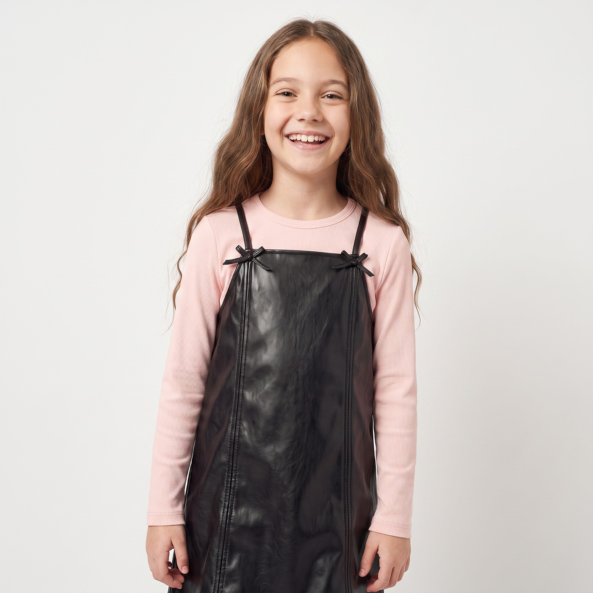 فستان دون أكمام بطول الركبة وياقة مربعة وفيونكة من لي كوبر-girls-clothing-dressesandjumpsuits-image-3