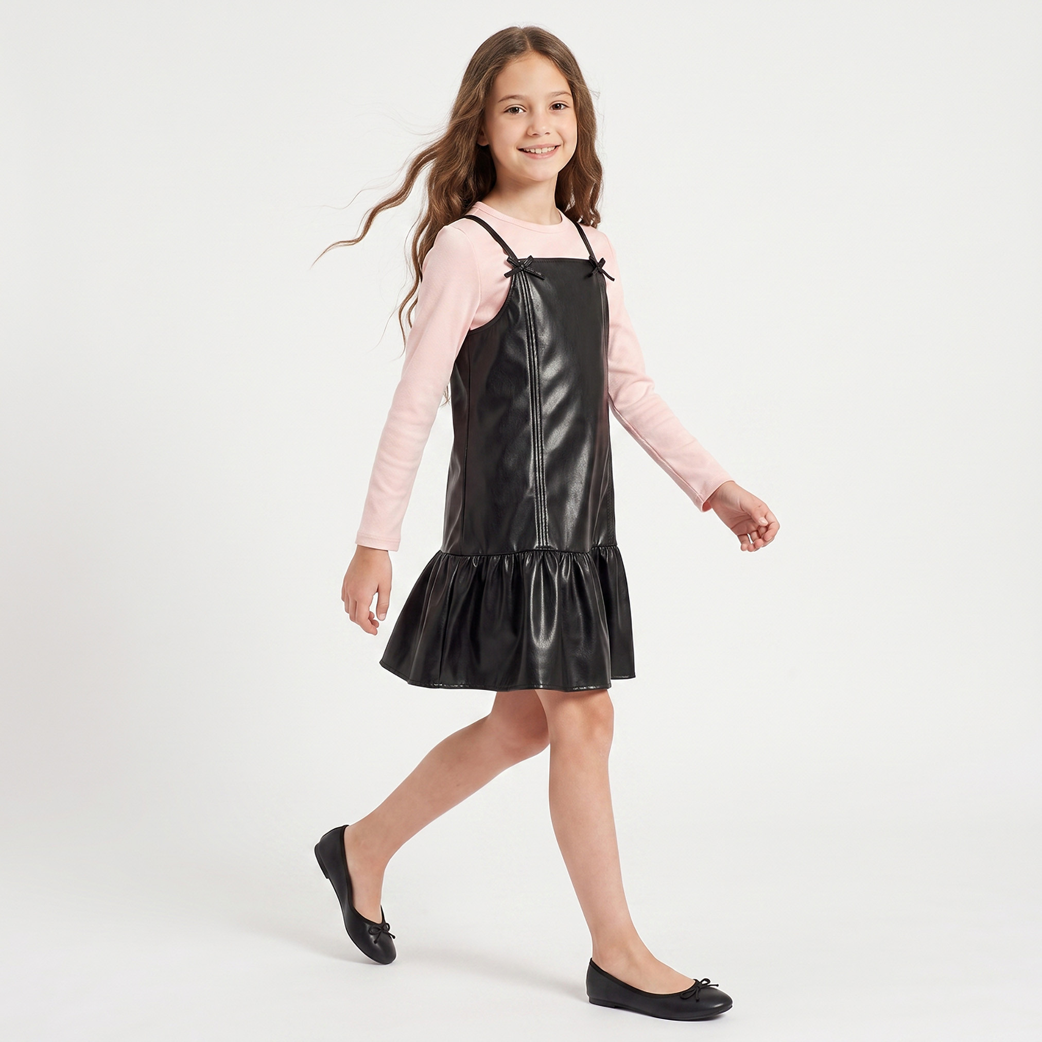 فستان دون أكمام بطول الركبة وياقة مربعة وفيونكة من لي كوبر-girls-clothing-dressesandjumpsuits-image-4