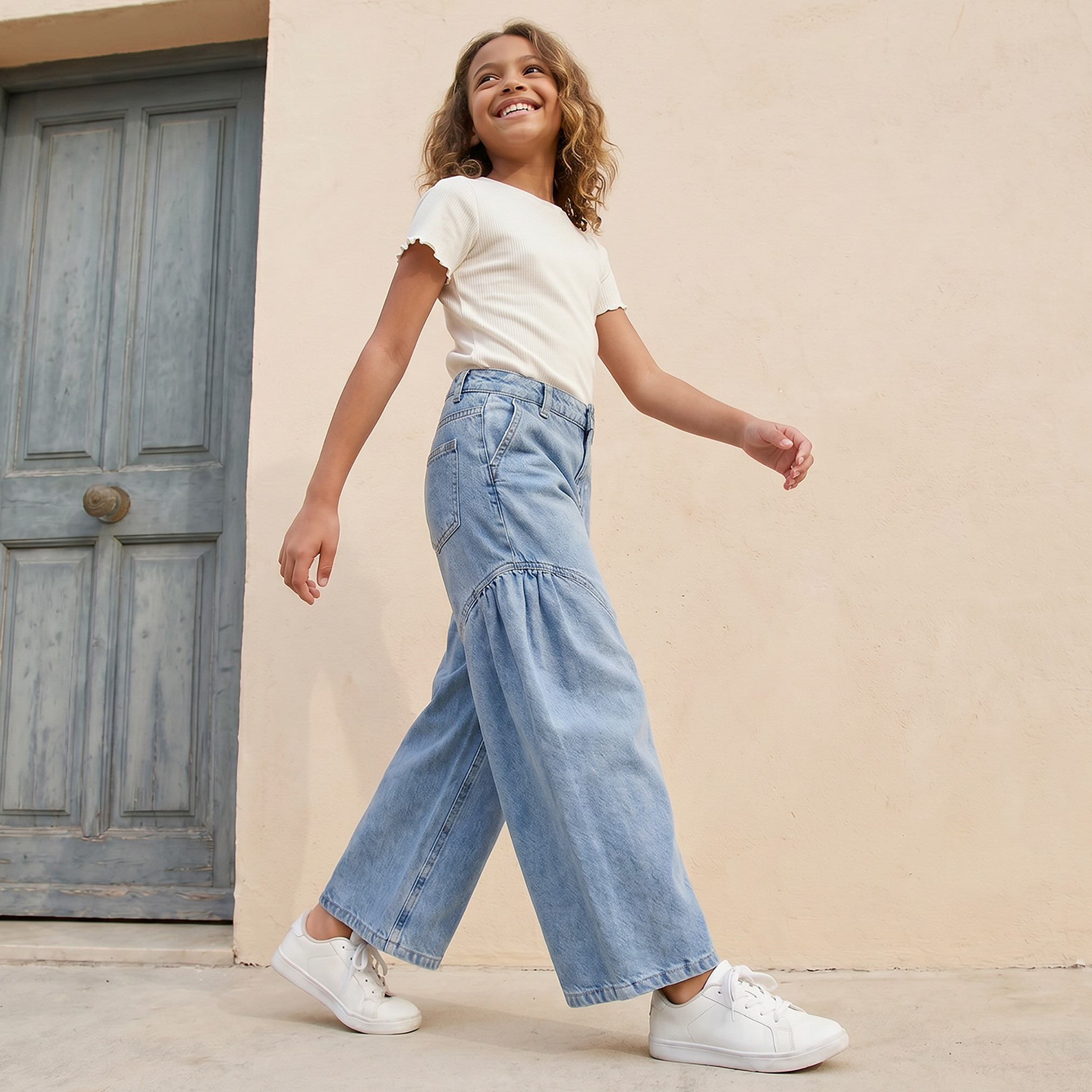بنطلون جينز بخصر متوسط الارتفاع من لي كوبر-girls-clothing-bottoms-jeansandjoggers-image-2