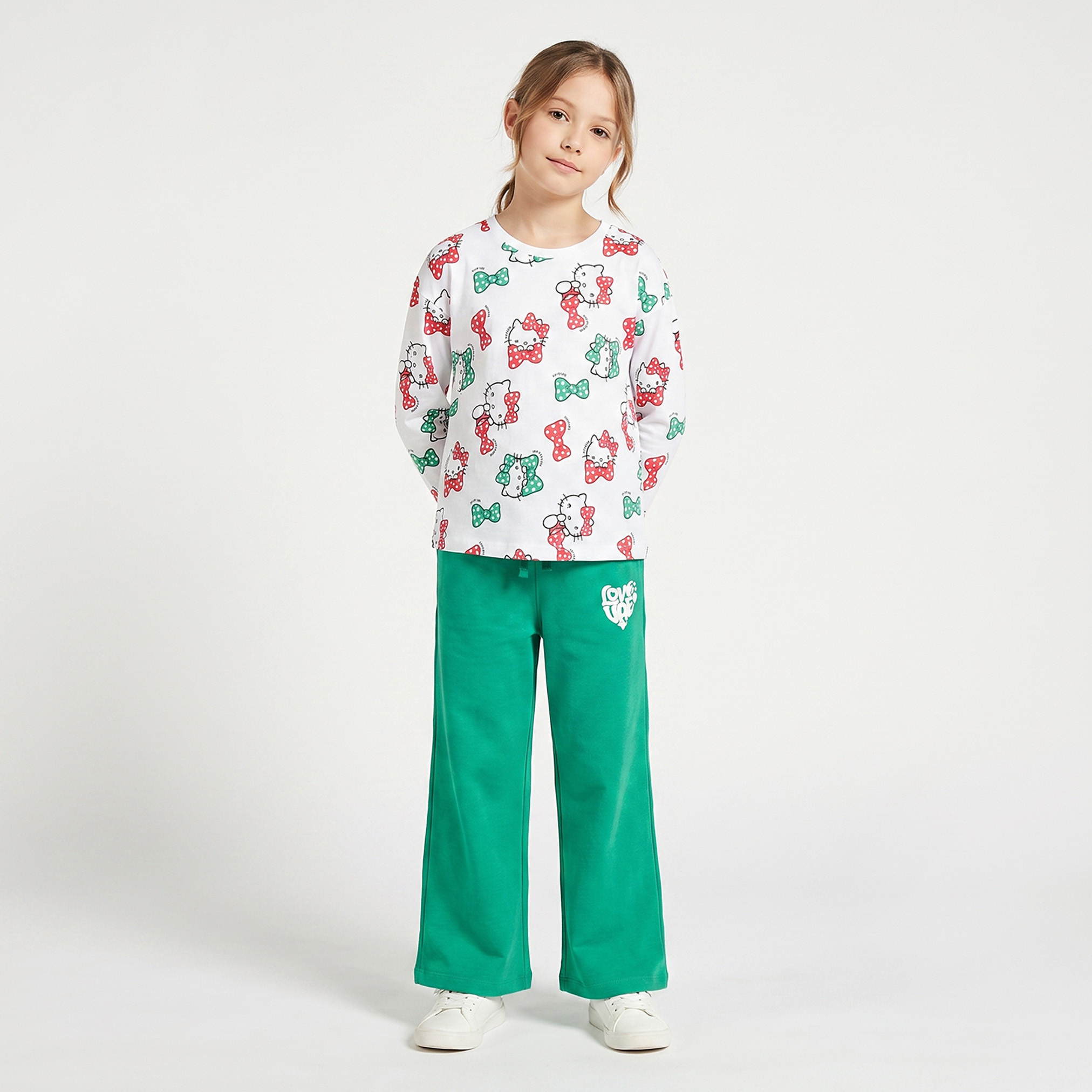 تيشيرت بياقة ضيقة وأكمام طويلة وطبعات اليوم الوطني الإماراتي من سانريو-girls-clothing-tshirts-image-2