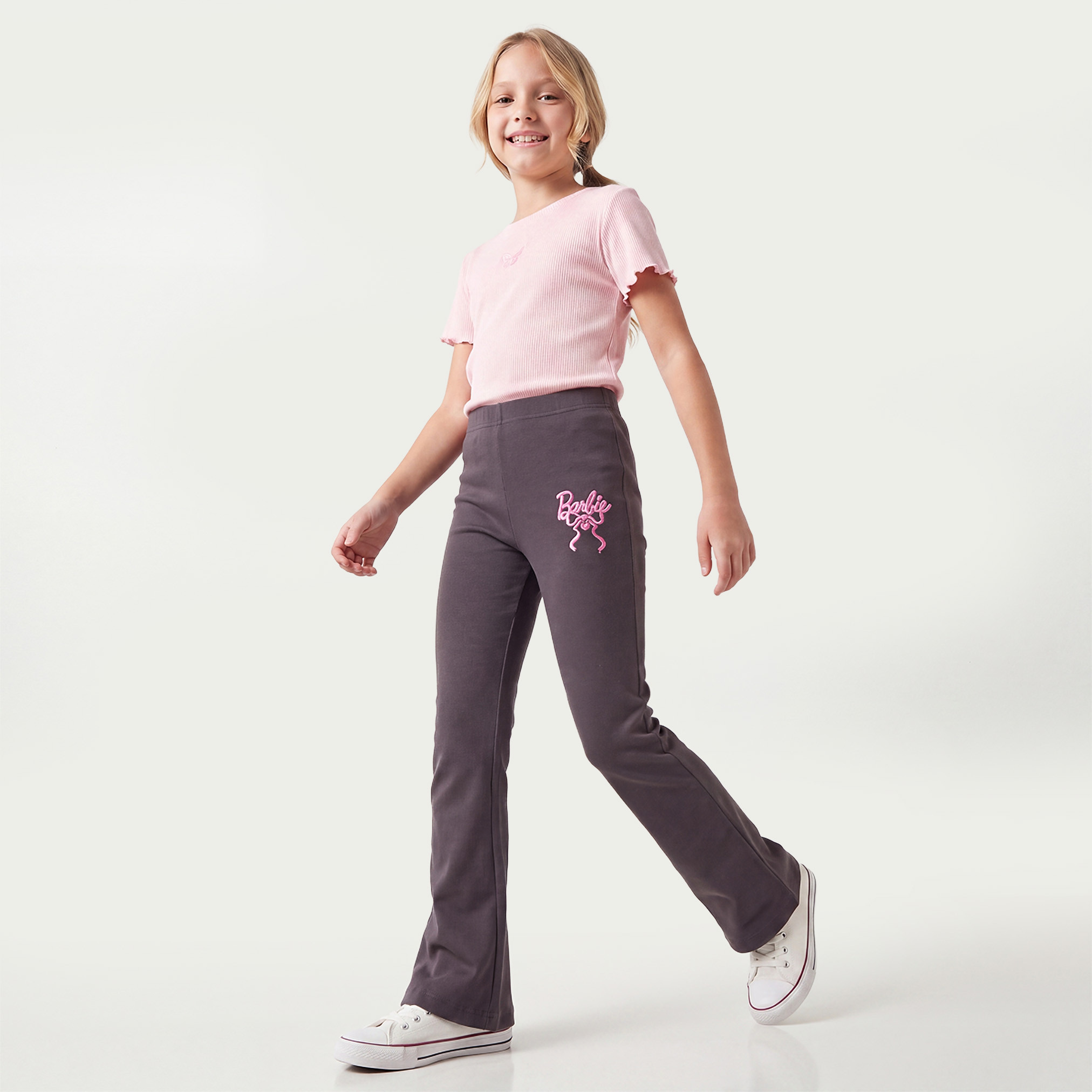 بنطلون ليقنز بحافة واسعة وبتطريزات باربي من ماتل-girls-clothing-bottoms-leggings-image-4