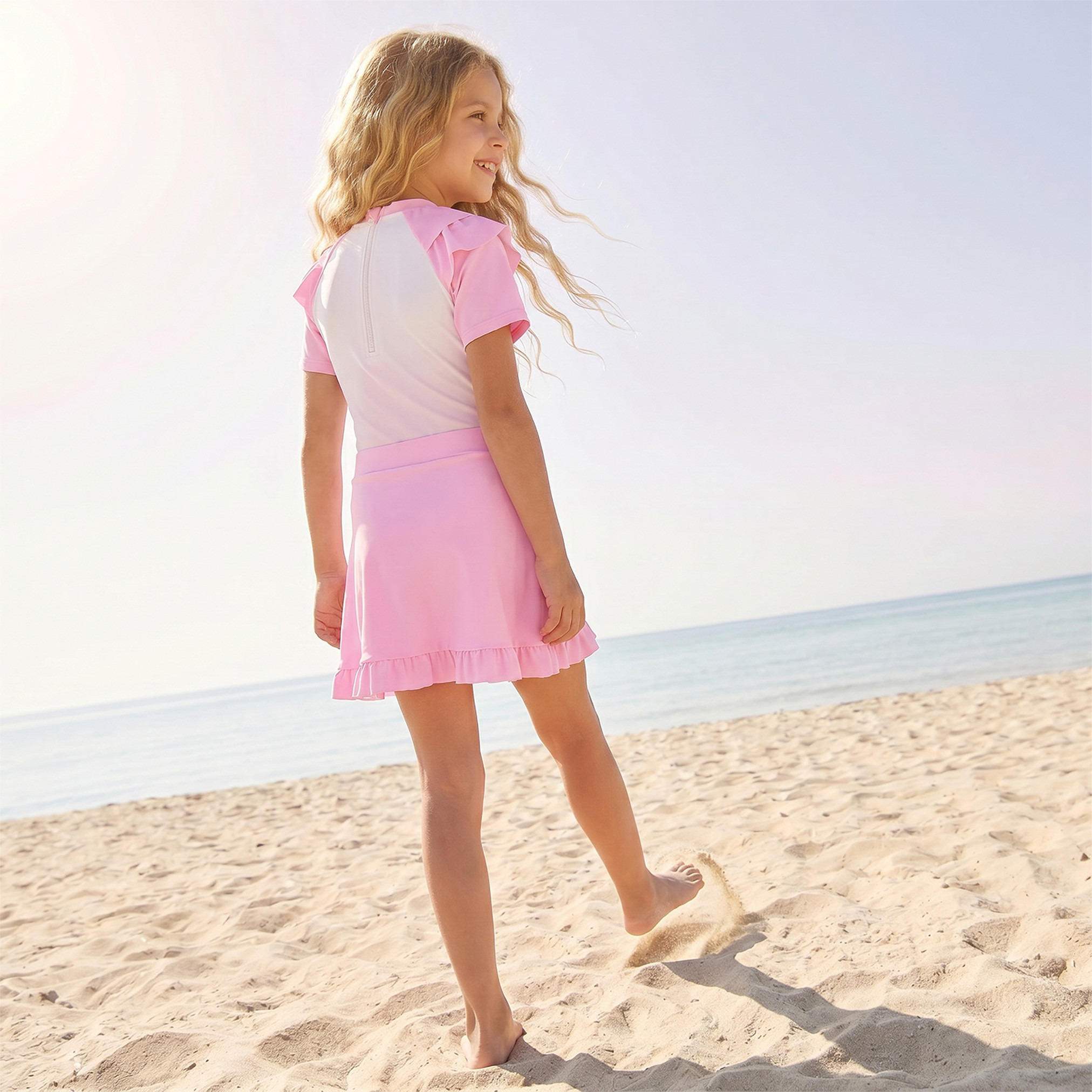 بدلة سباحة بطبعات باربي مع تنورة للبنات-boys-clothing-swimwear-image-2
