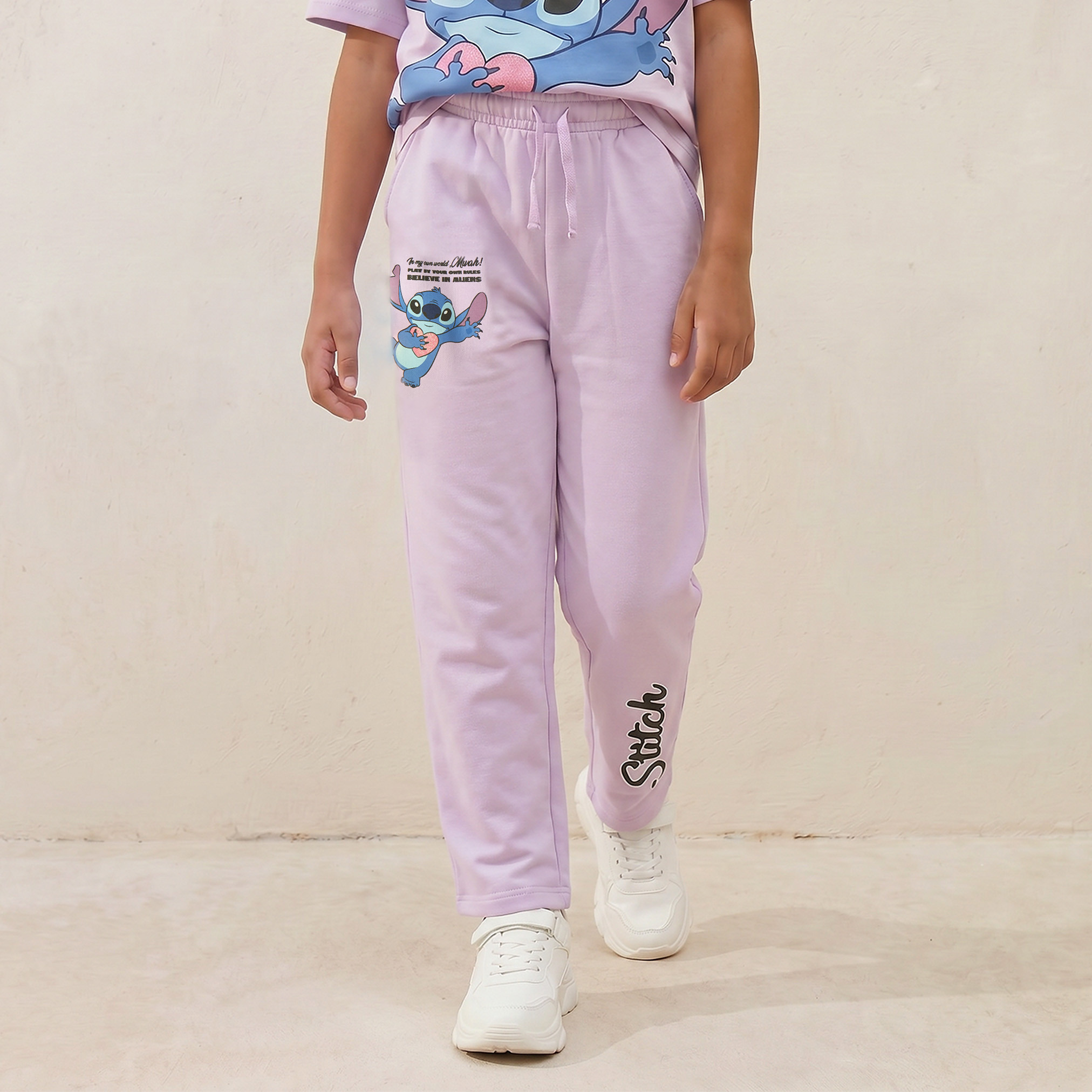 بنطلون رياضي بطبعات ستيتش ورباط خصر مطاطي من ديزني-girls-clothing-bottoms-joggersandtrackpants-image-1