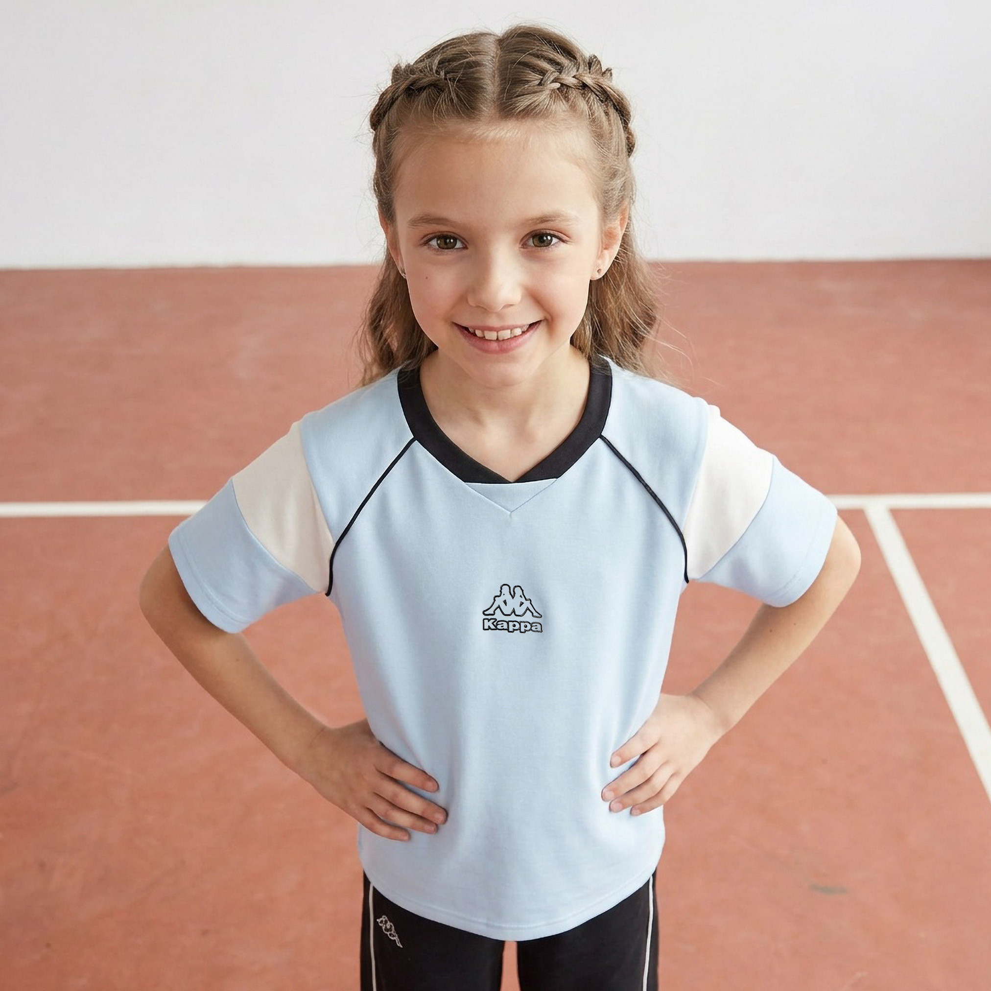 تيشيرت بياقة V وأكمام قصيرة وطبعات شعار من كابا-girls-clothing-tshirts-image-1