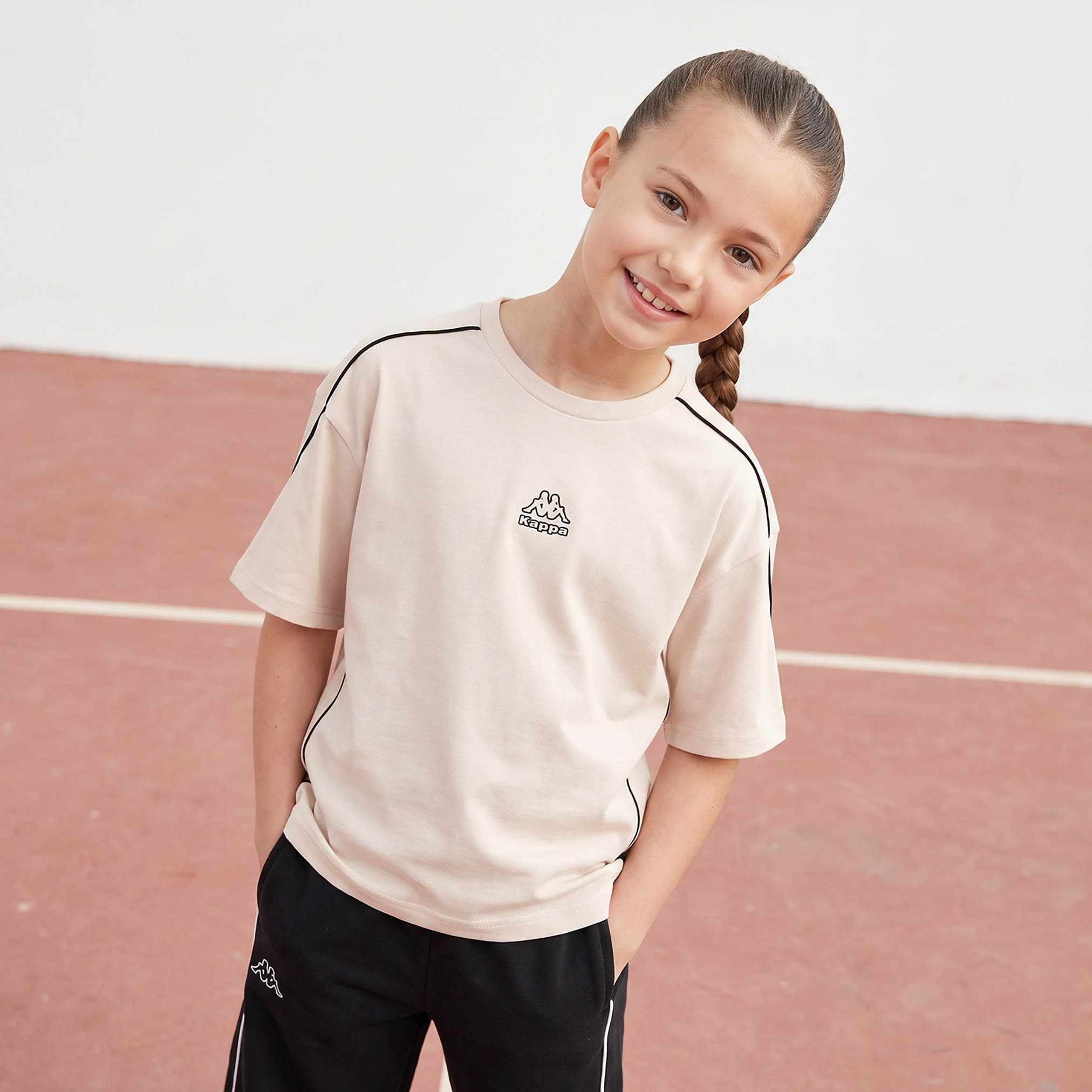 تيشيرت بطبعات شعار بياقة ضيقة وأكمام قصيرة من كابا-girls-clothing-tshirts-image-1