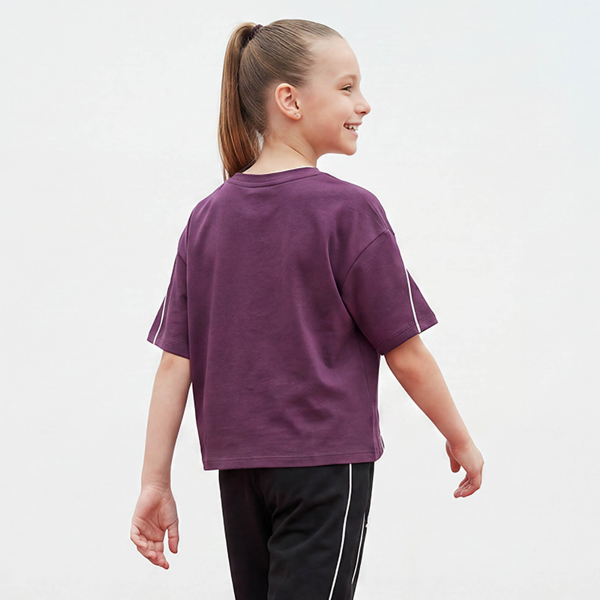 Kappa Crew Neck Short Sleeves T-shirt with Logo Print-girls-clothing-tshirts-image-3