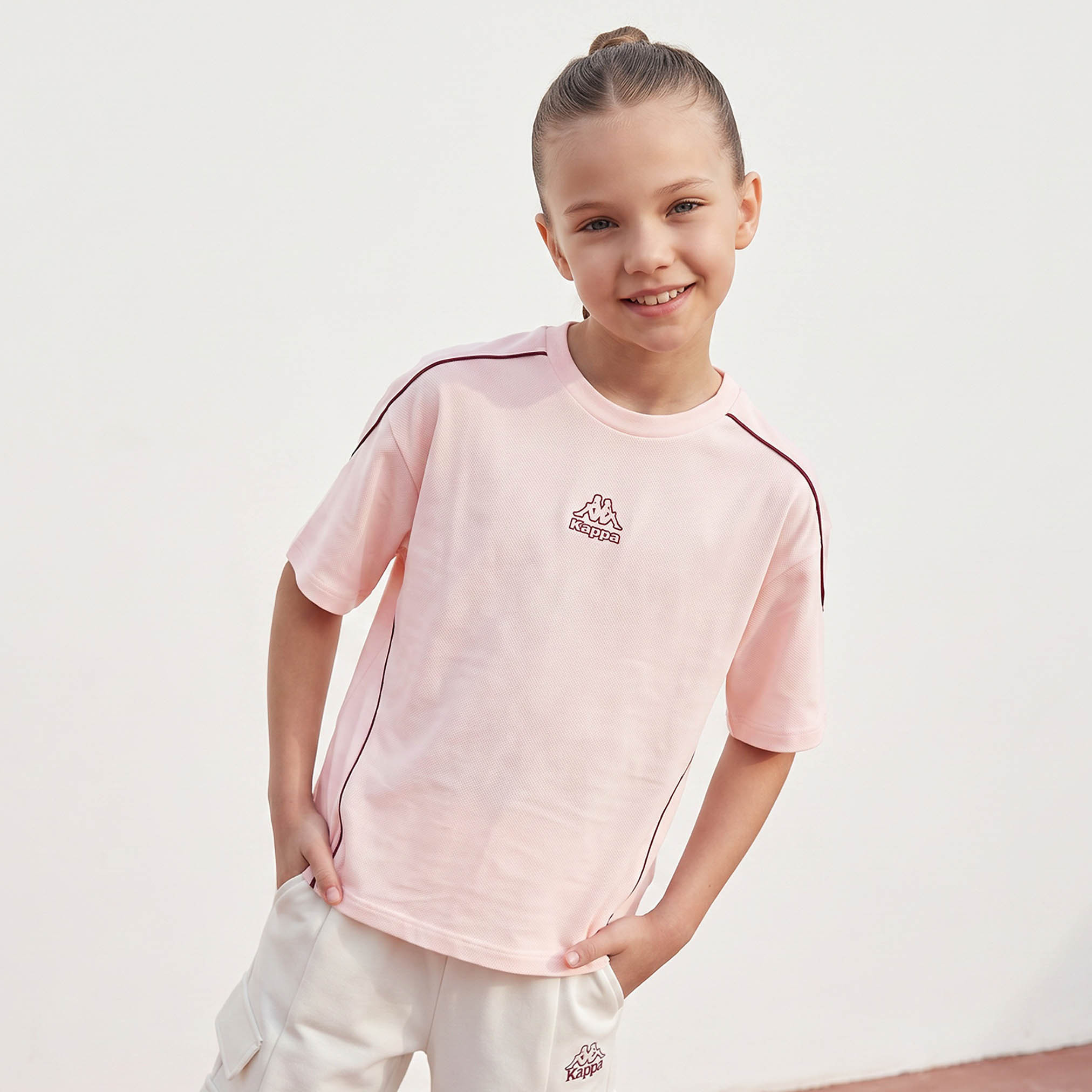 تيشيرت بياقة ضيقة وأكمام قصيرة وطبعات من كابا-girls-clothing-tshirts-image-1