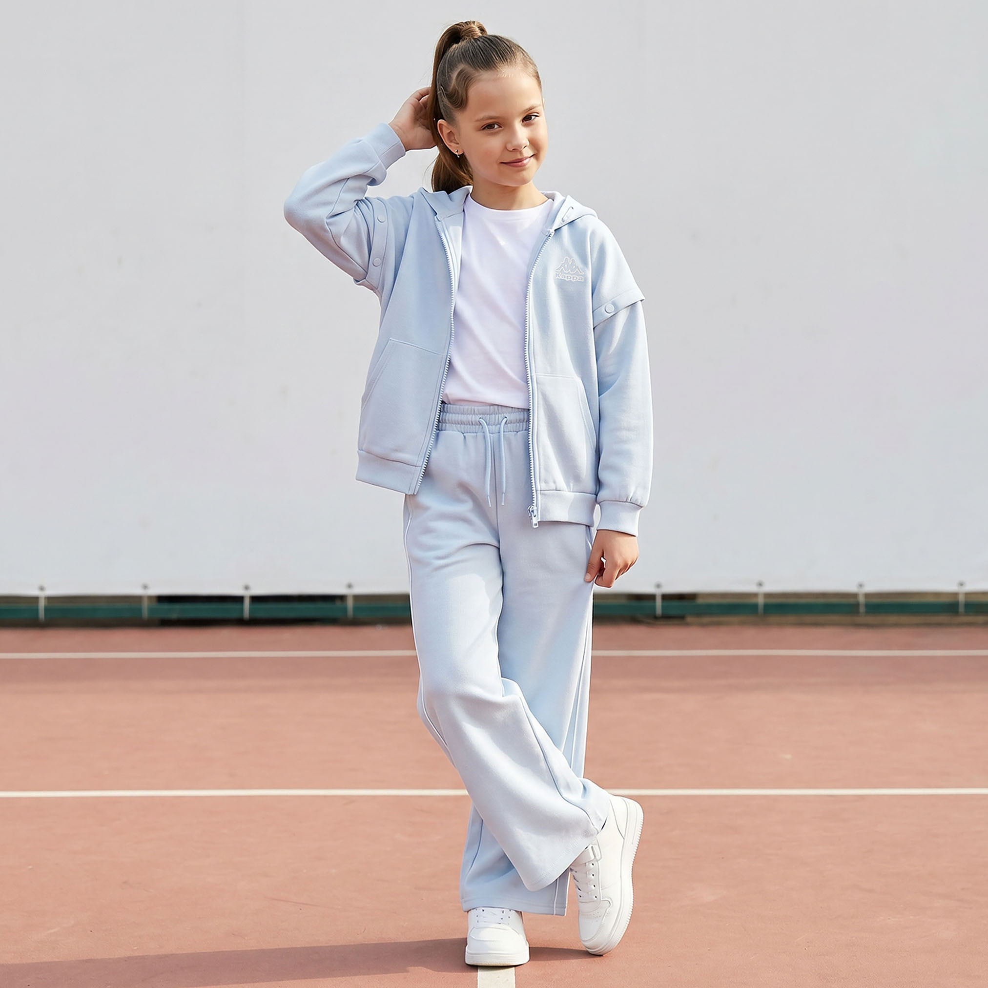سويت شيرت بقبعة وأكمام قابلة للفصل وطبعات شعار من كابا-girls-clothing-sweatshirts-image-2
