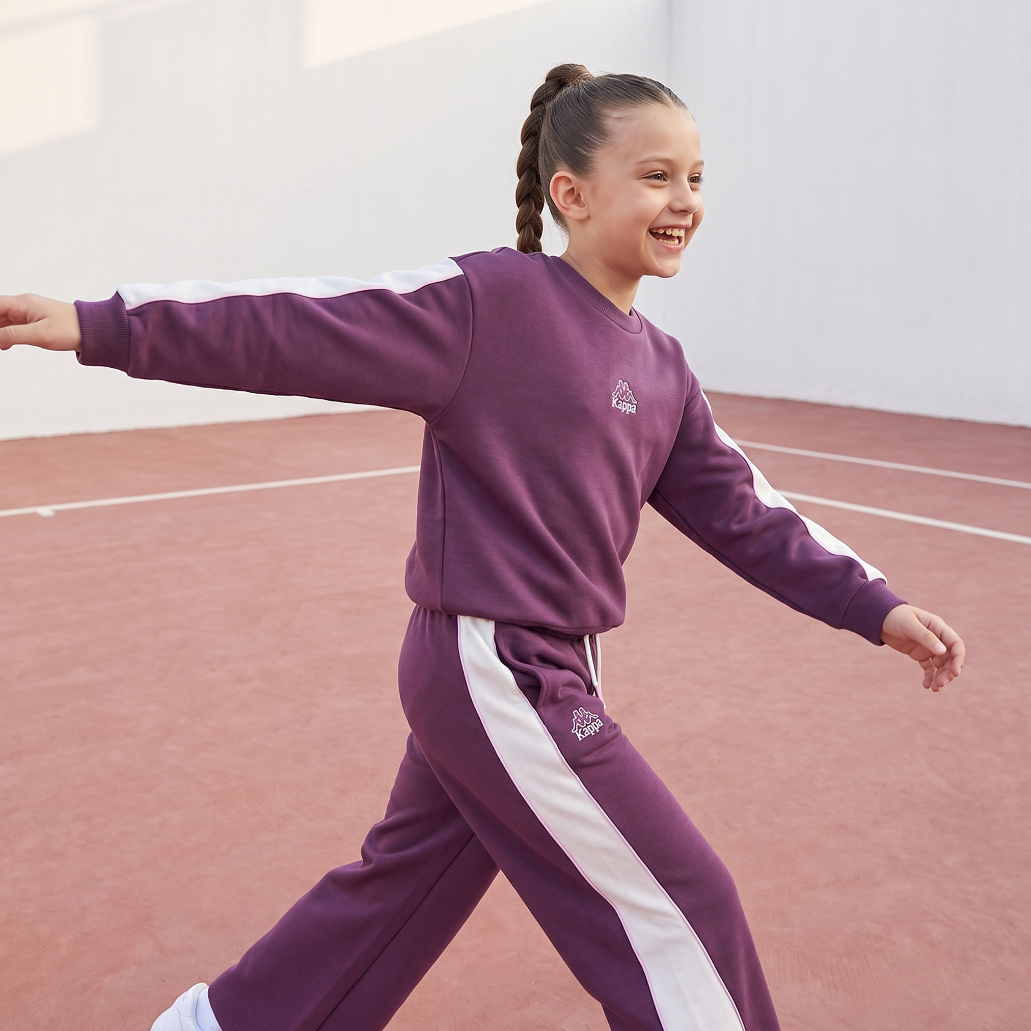 سويت شيرت بأكمام طويلة وطبعات شعار من كابا-girls-clothing-sweatshirts-image-5