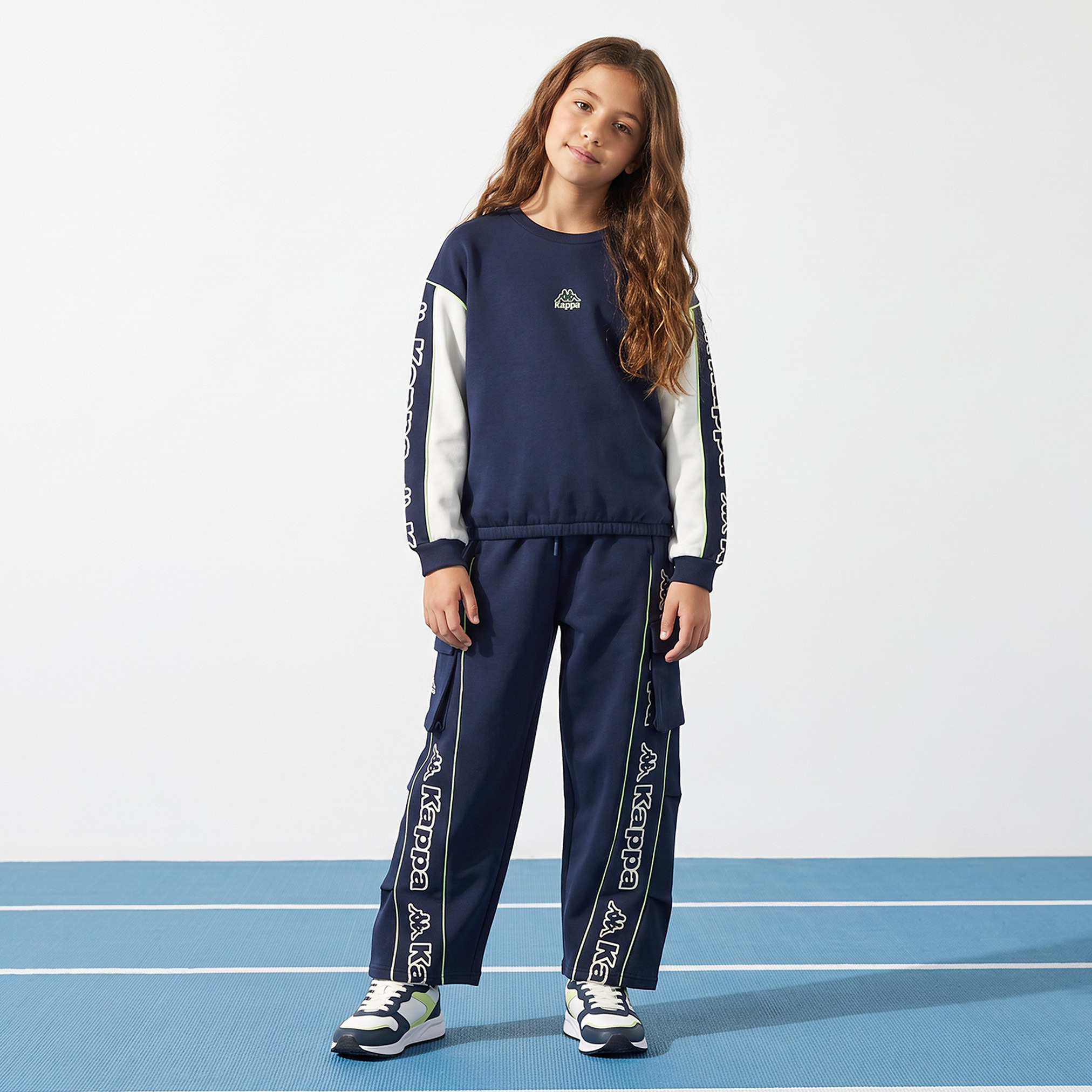 سويت شيرت بأكمام طويلة وقوالب ملونة من كابا-girls-clothing-sweatshirts-image-3